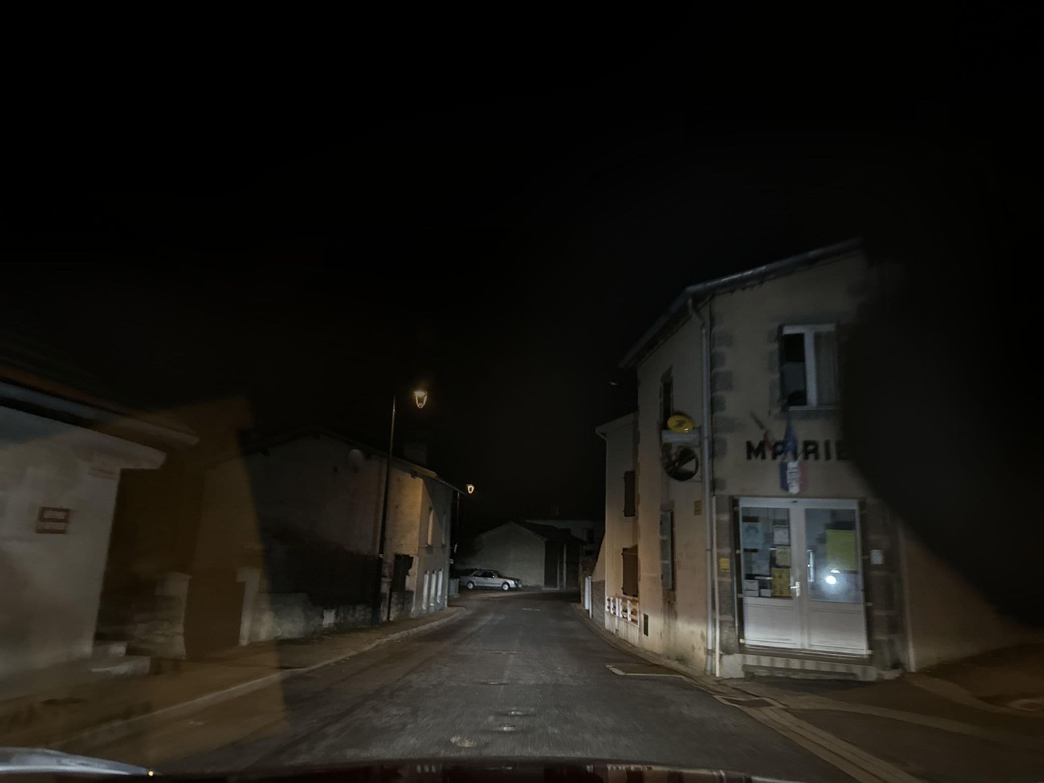 Street view near Auberge De La Vallée Verte, Noirétable — © fpm (CC BY-SA · Mapillary)