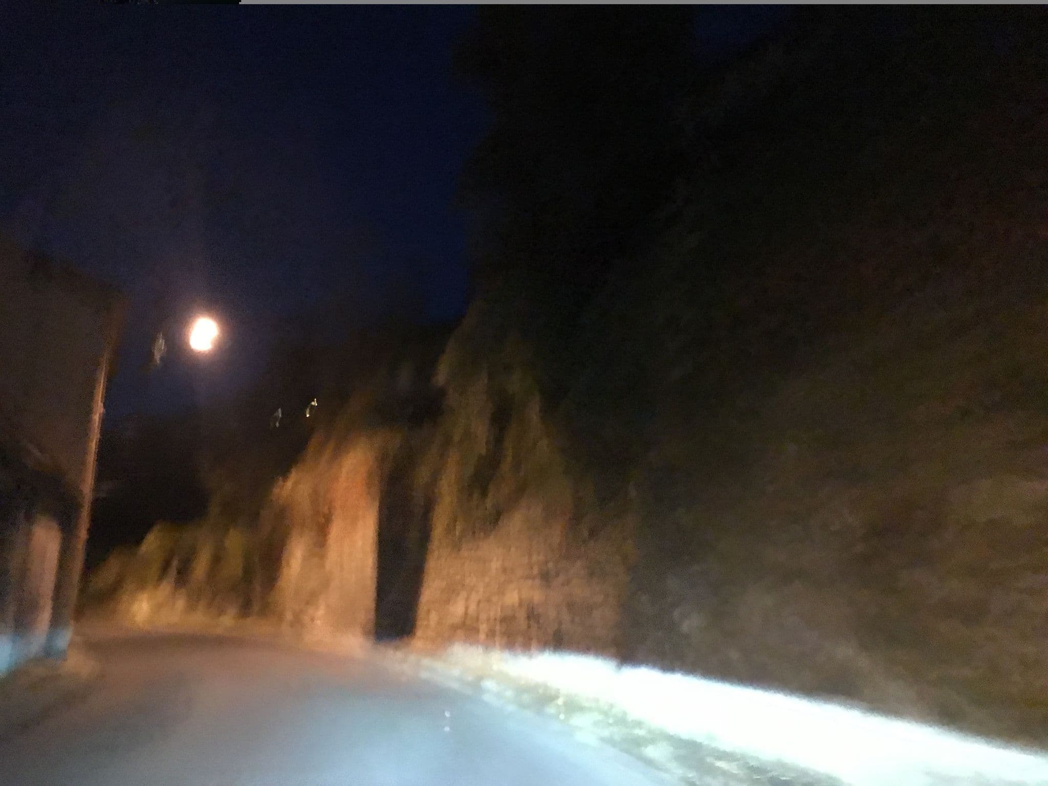 Street view near Minshuku Chambres d'hôtes japonaises, Thiers — © fpm (CC BY-SA · Mapillary)