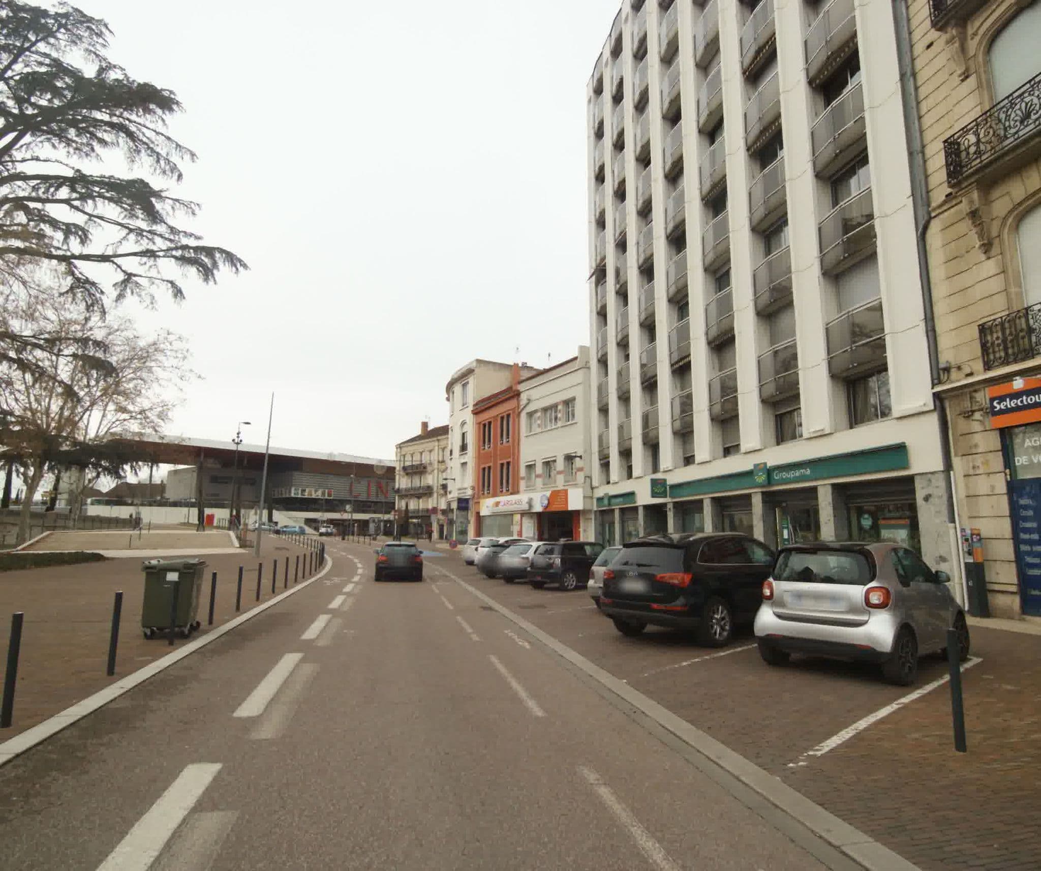 Street view near Selectour - Ailleurs Voyages, Roanne — © sogefi (CC BY-SA · Mapillary)