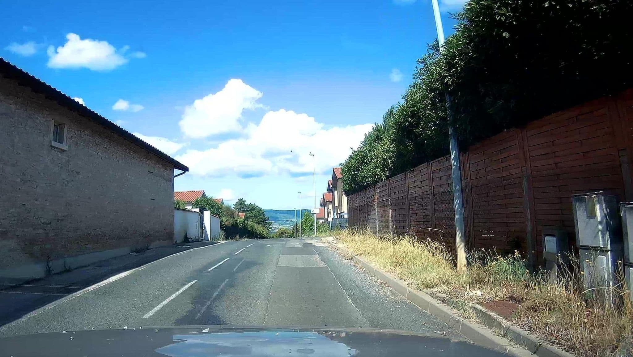 Street view near Clos Du Pomeir, Pommiers — © micmin1972 (CC BY-SA · Mapillary)