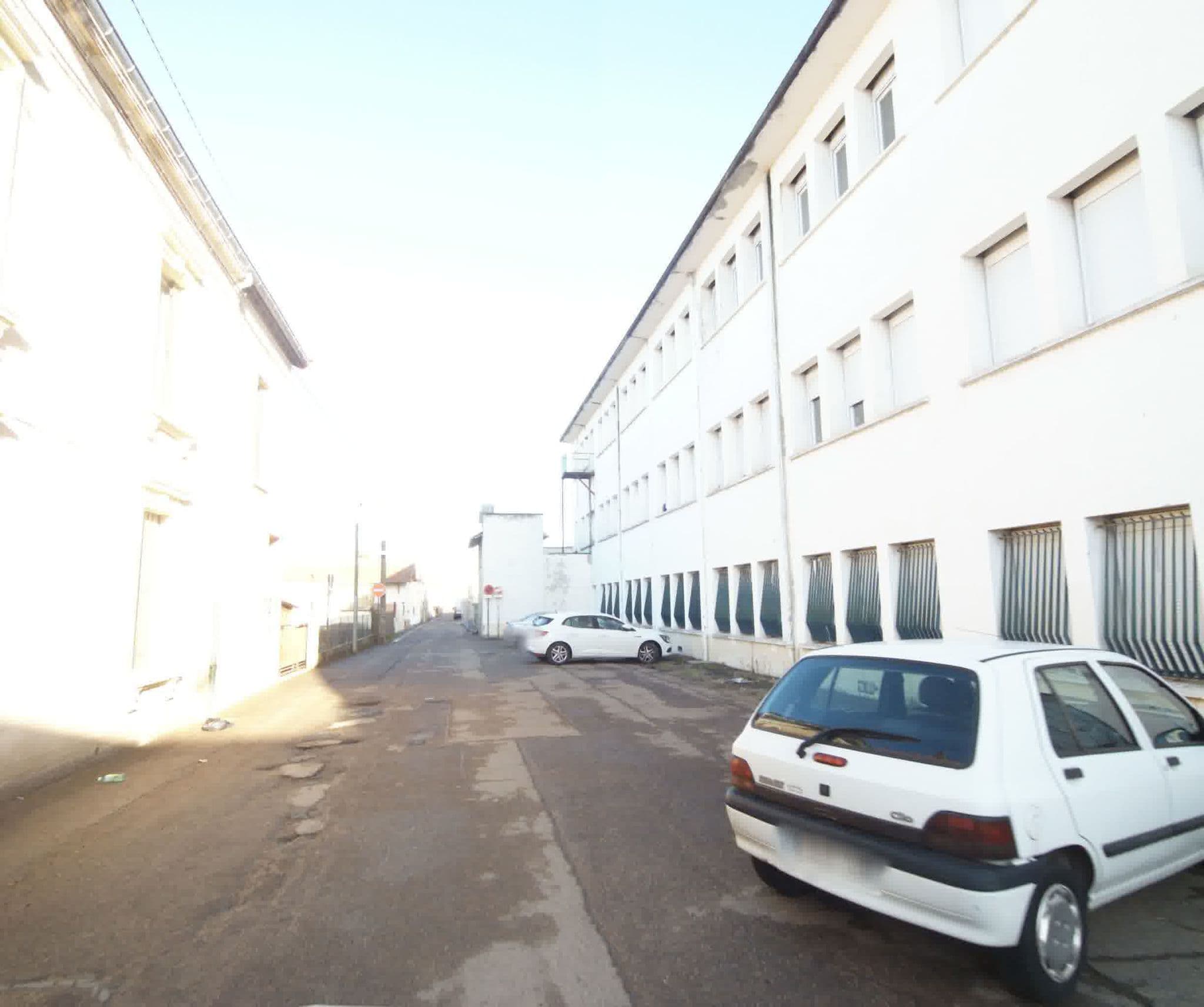 Street view near Les Studines, Roanne — © sogefi (CC BY-SA · Mapillary)