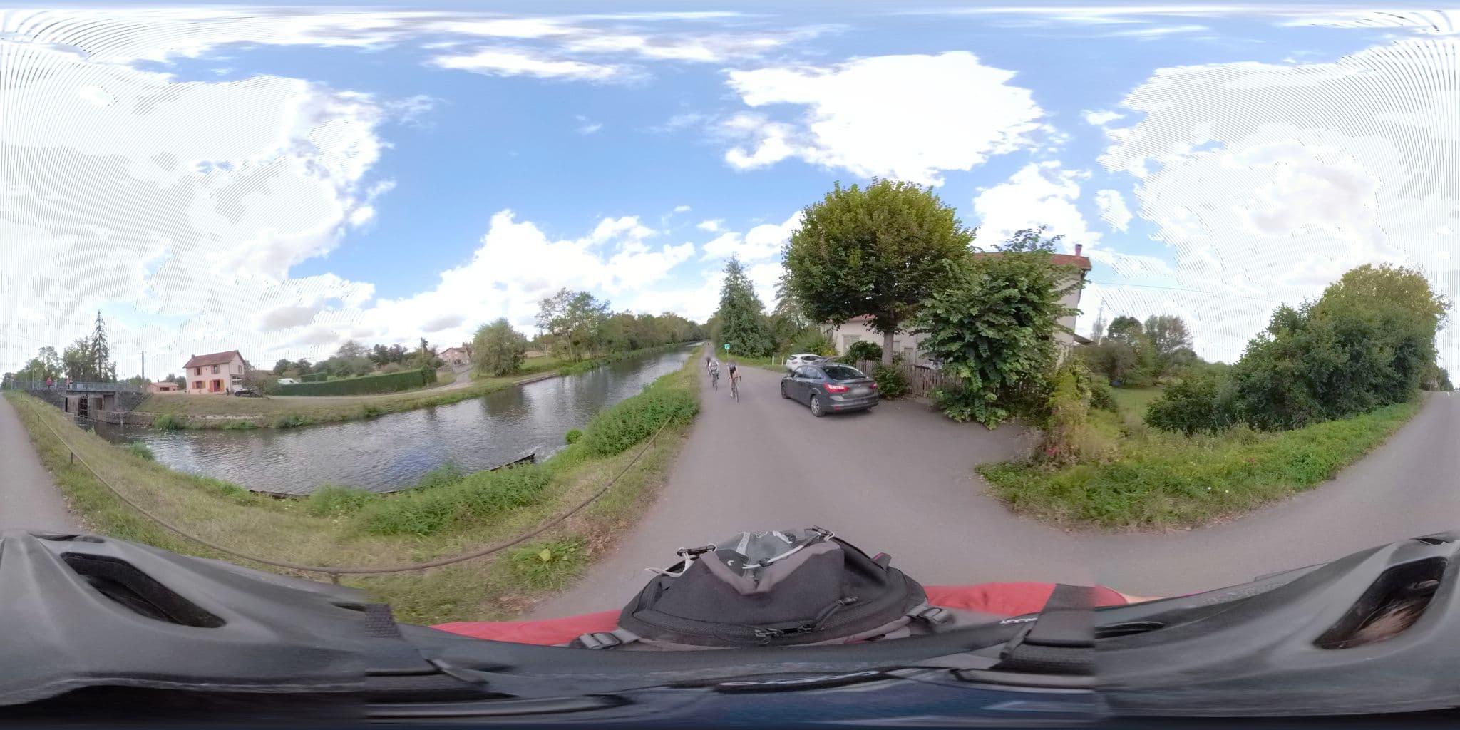 Street view near Hôtel de Cornillon, Briennon — © capmoustache (CC BY-SA · Mapillary)