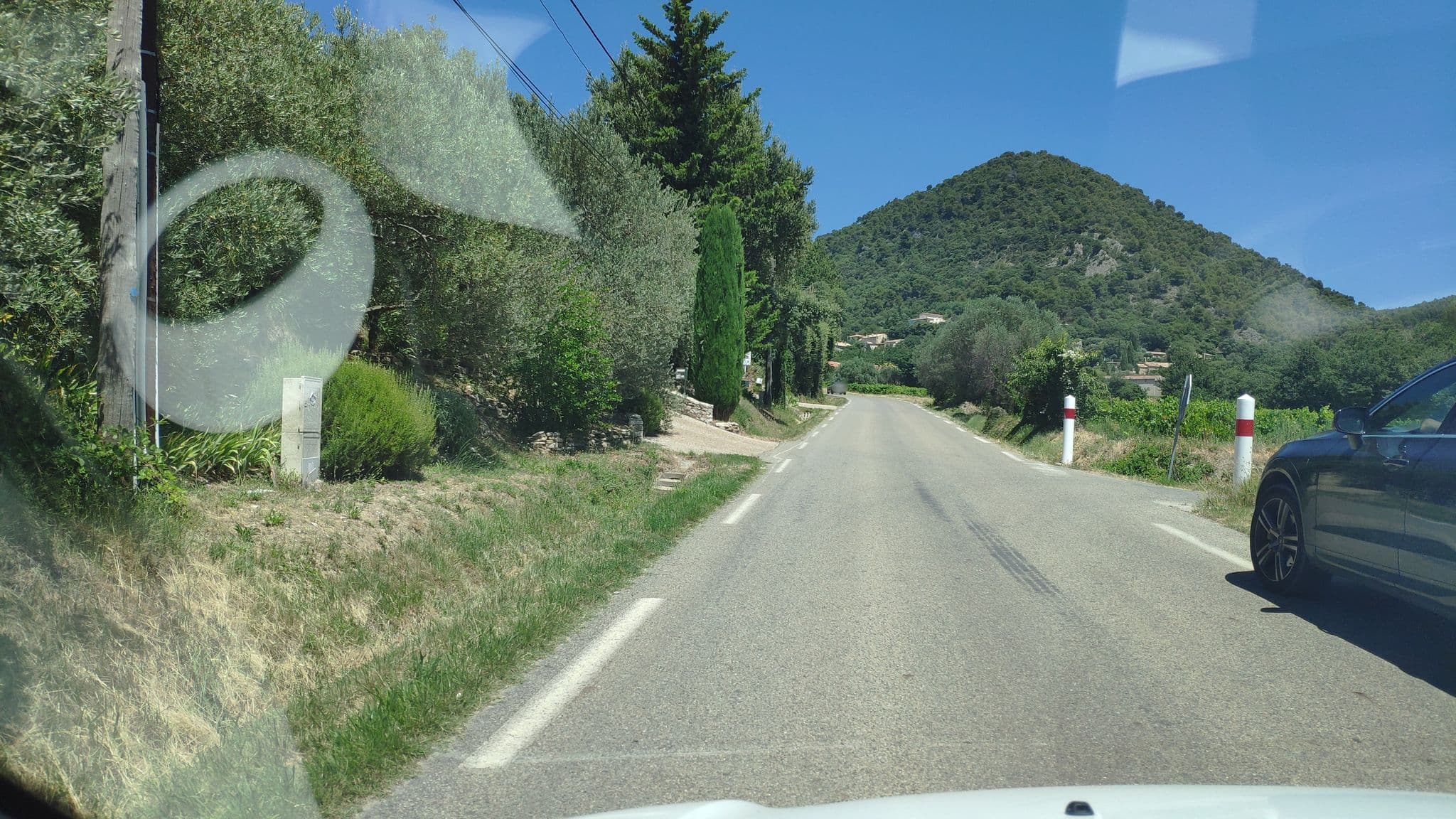 Street view near Patios des Vignes, Sablet — © zimmy (CC BY-SA · Mapillary)