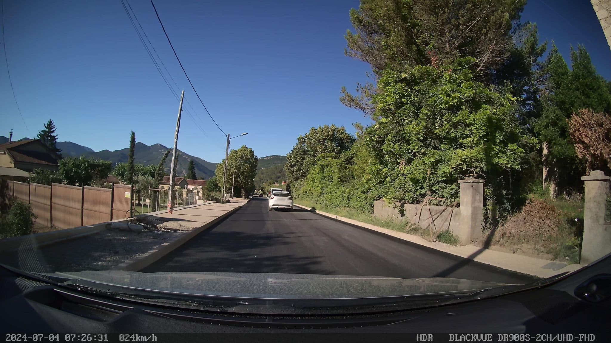 Street view near Bastide Vieux Chêne, Nyons — © madel (CC BY-SA · Mapillary)