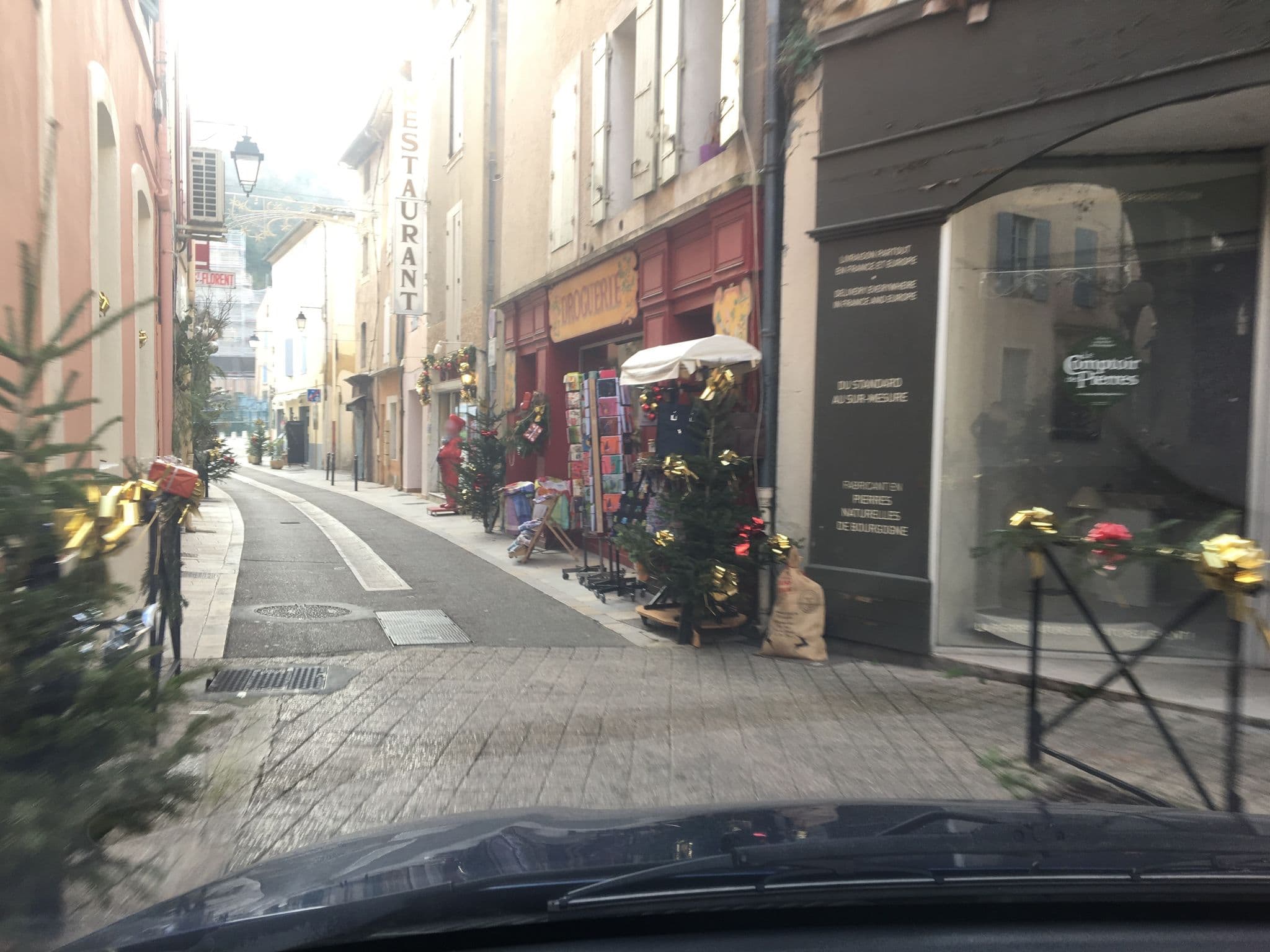 Street view near Hotel Herbier, Orange — © cabinetcourbi (CC BY-SA · Mapillary)