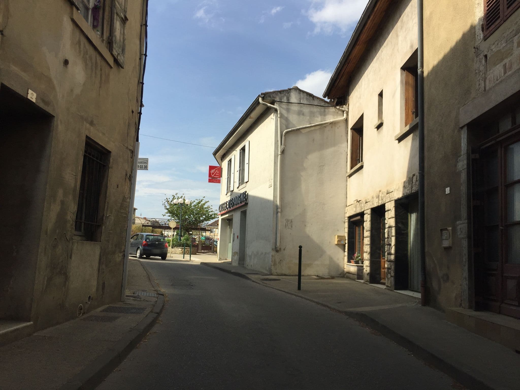 Street view near Le Commerce, Chabeuil — © zimmy (CC BY-SA · Mapillary)