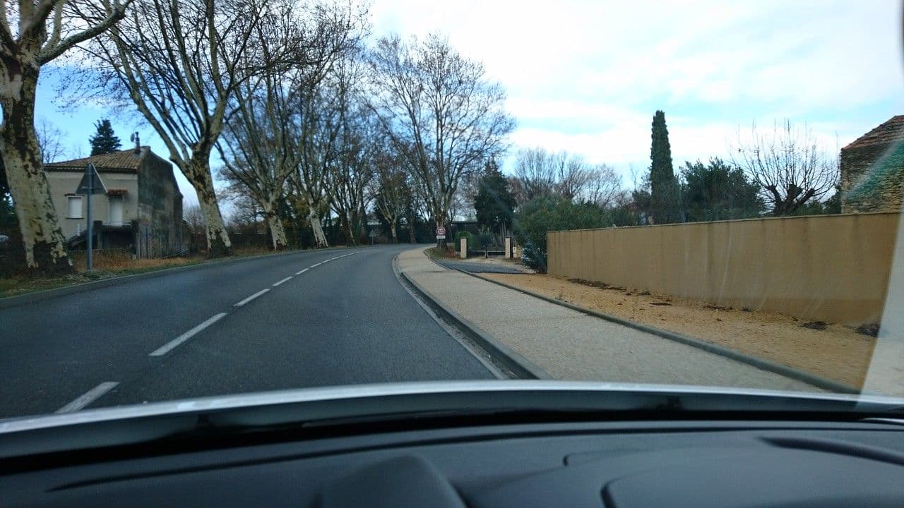 Street view near La petite maison de Lingling, Mornas — © pol21 (CC BY-SA · Mapillary)