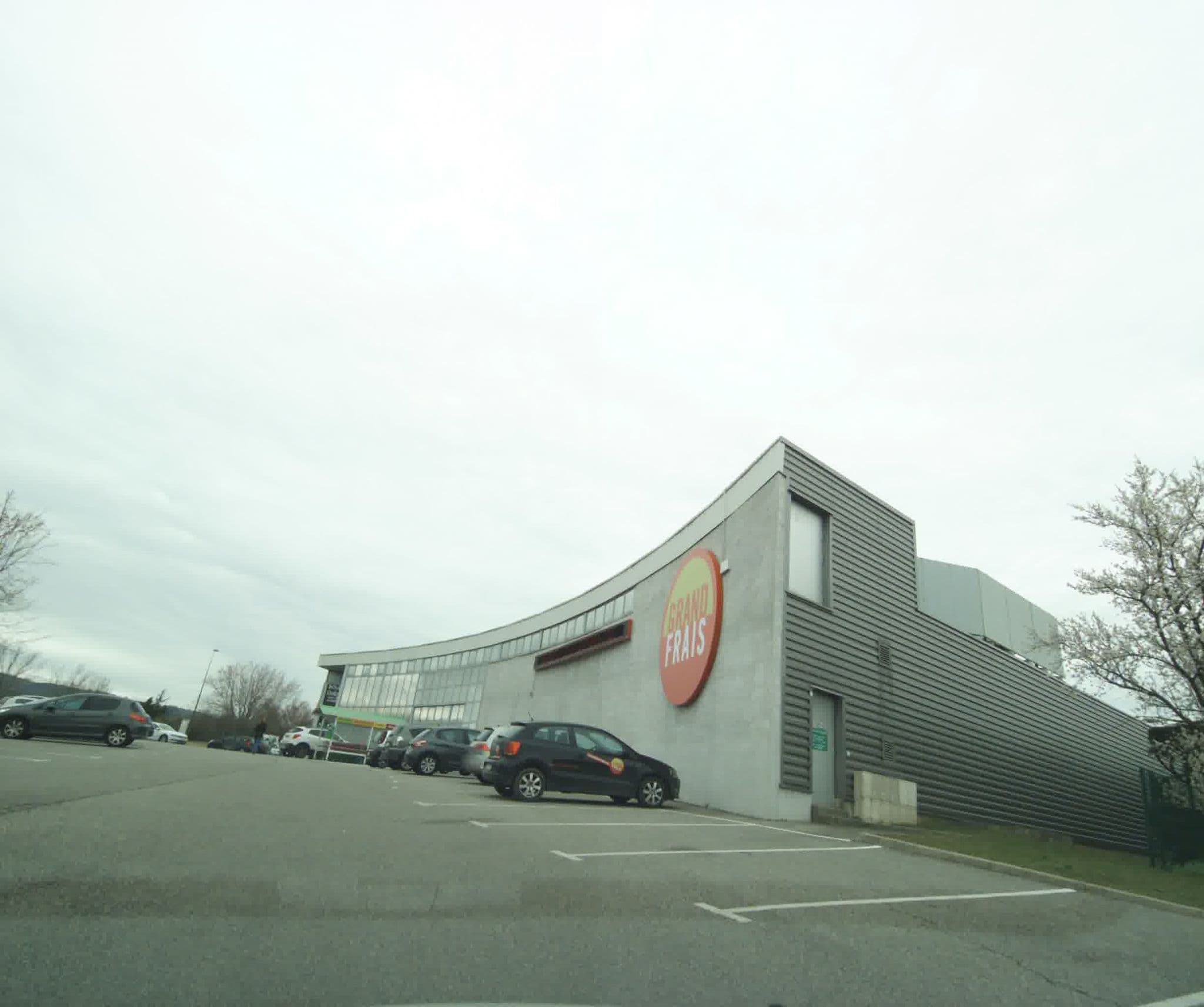 Street view near Campanile Valence Nord, Bourg-lès-Valence — © sogefi (CC BY-SA · Mapillary)