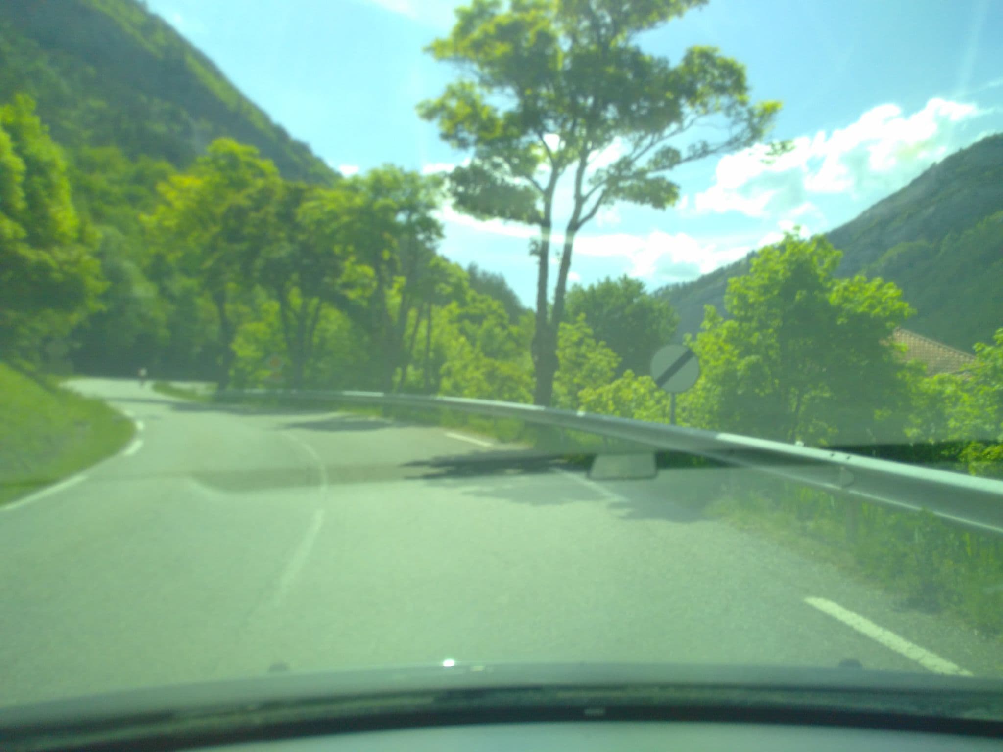 Street view near Couleurs d'Enfance, Die — © marcp (CC BY-SA · Mapillary)