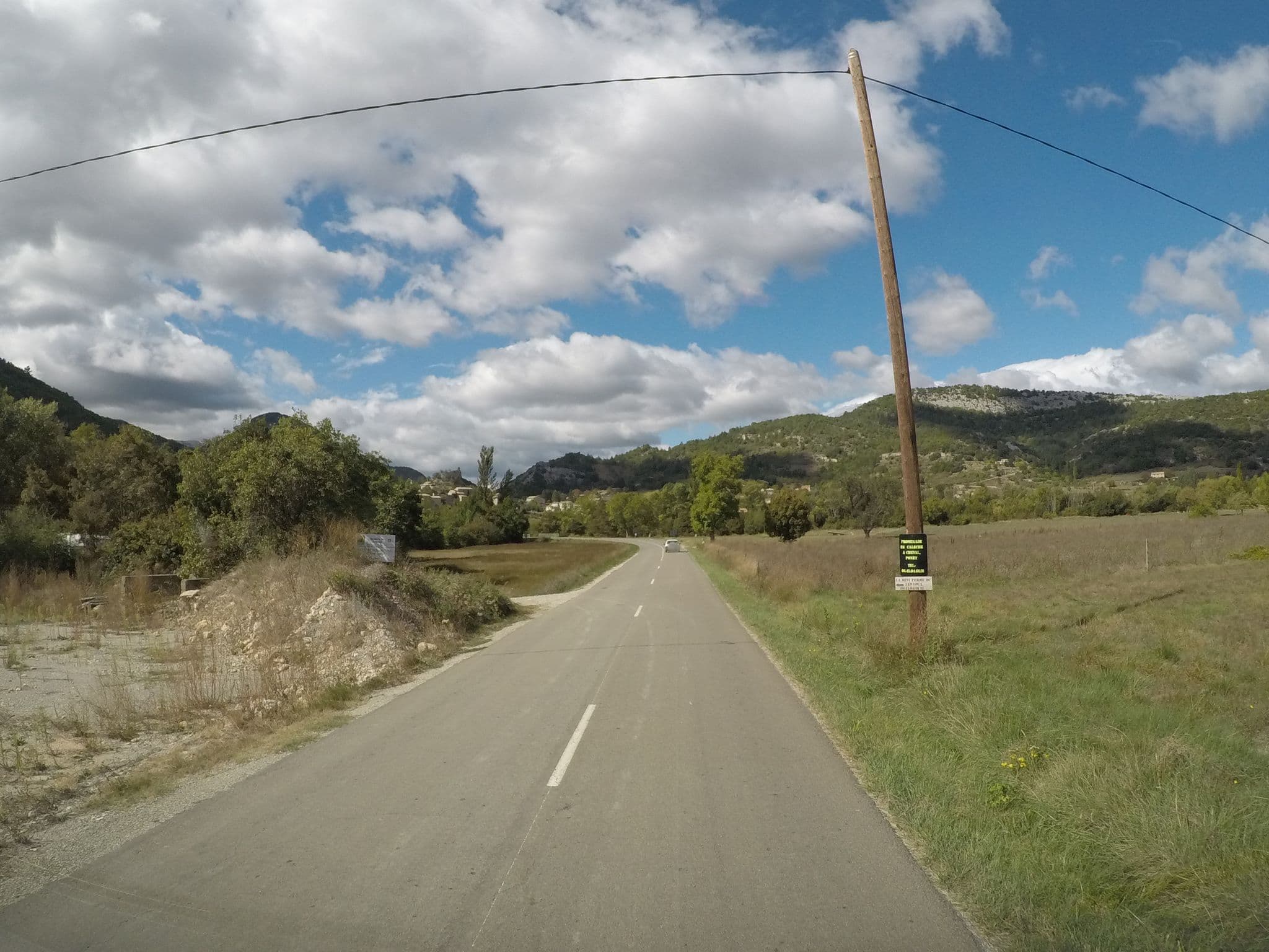 Street view near les gîtes du mas de champaugier, Sault — © yaron (CC BY-SA · Mapillary)