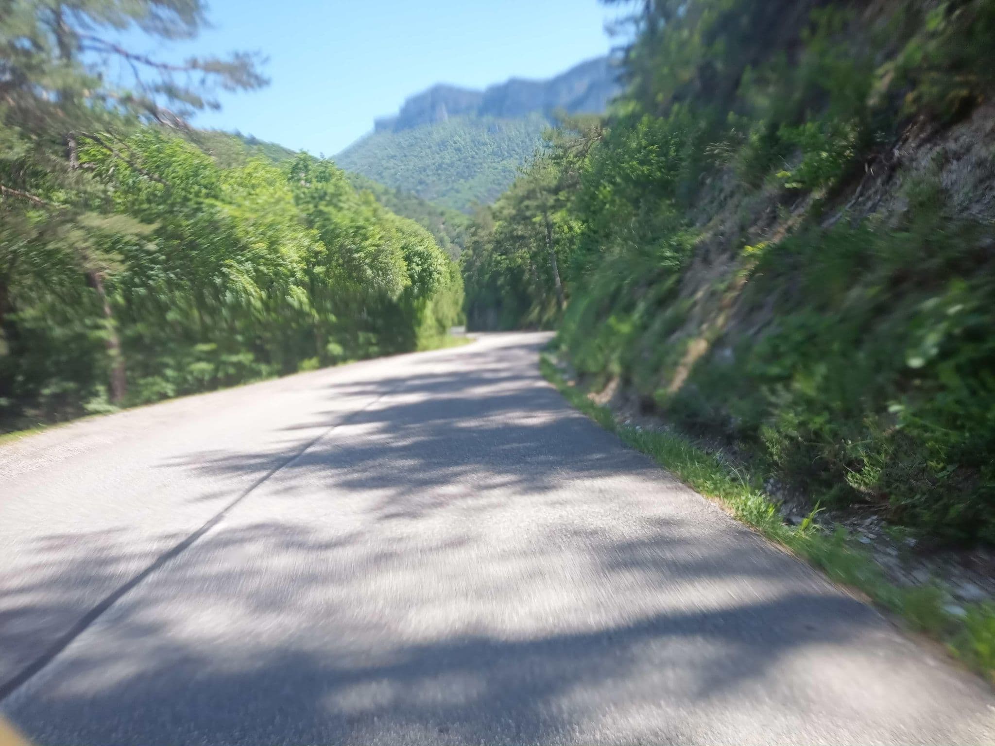 Street view near Domaine la Pique, Die — © connermacleod69 (CC BY-SA · Mapillary)