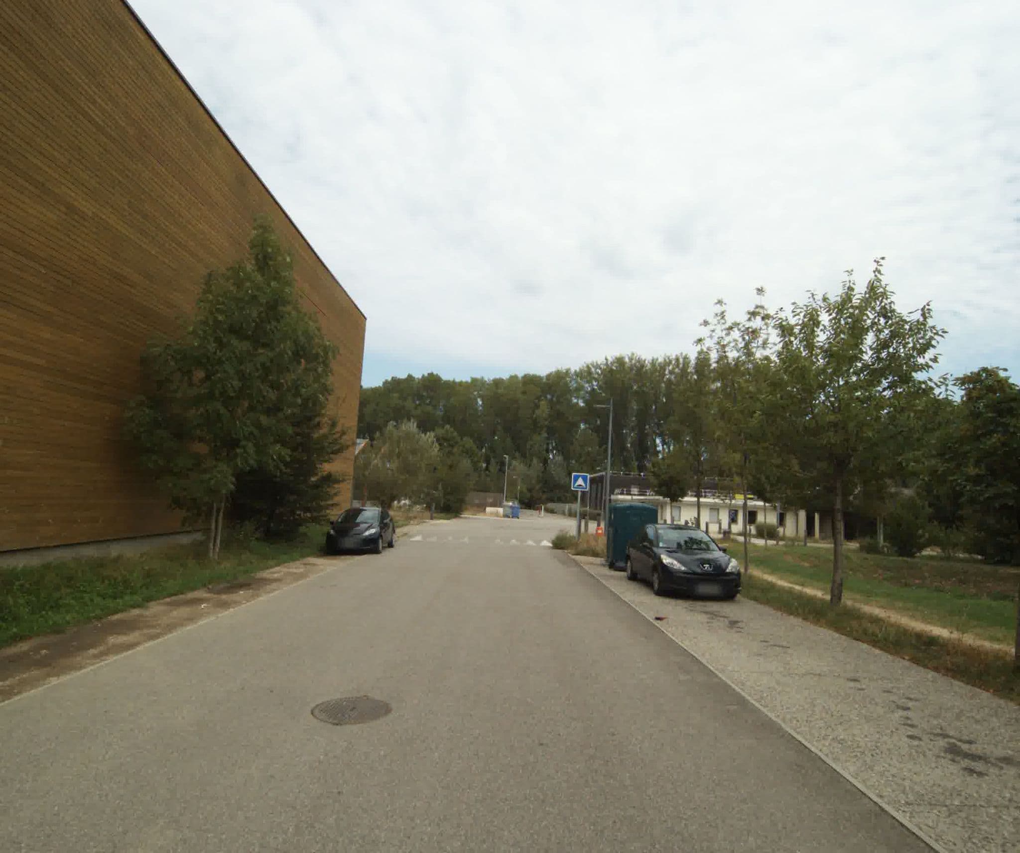 Street view near Hôtel ARENA, Saint-Égrève — © sogefi (CC BY-SA · Mapillary)