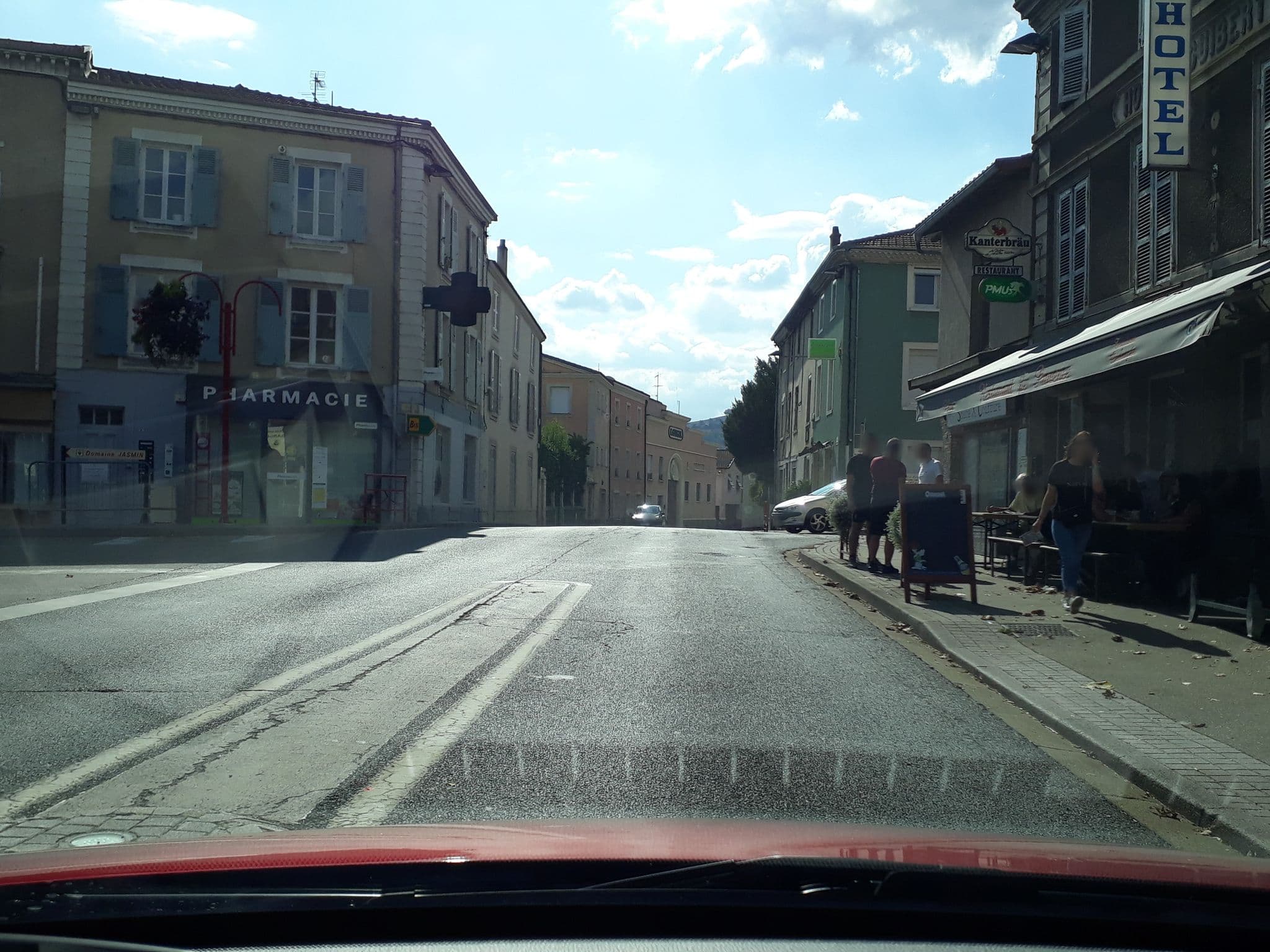 Street view near Relais de Provence, Ampuis — © lcarrier (CC BY-SA · Mapillary)