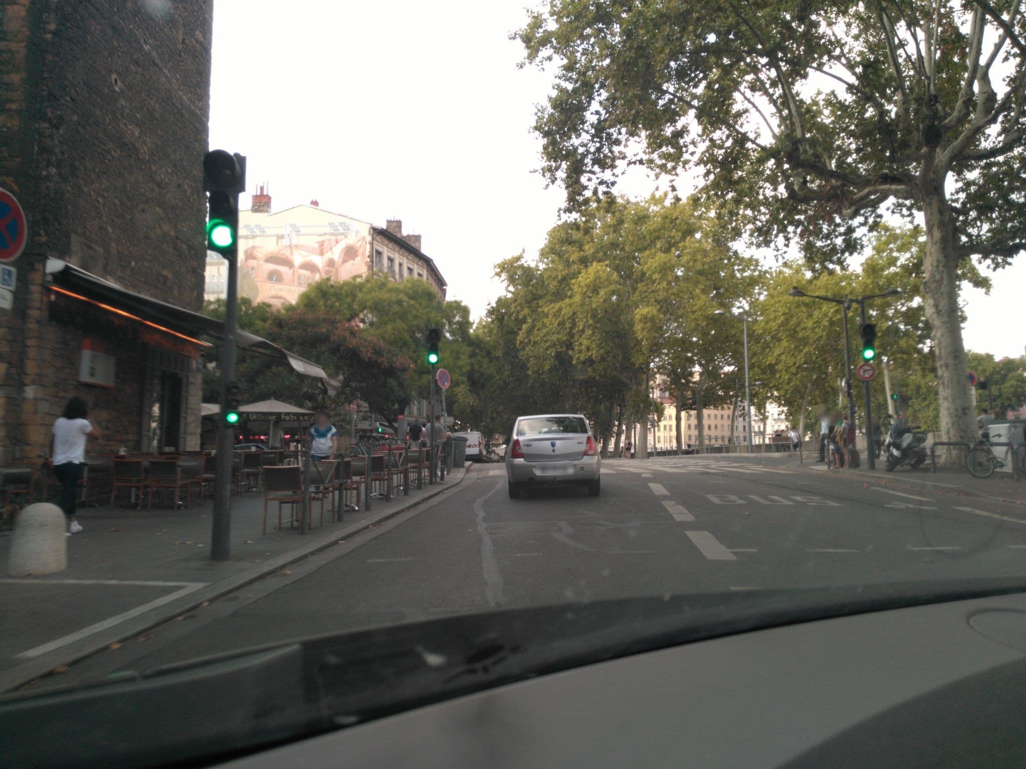 Street view near Mon Hôtel Particulier, Lyon 05 — © vho (CC BY-SA · Mapillary)