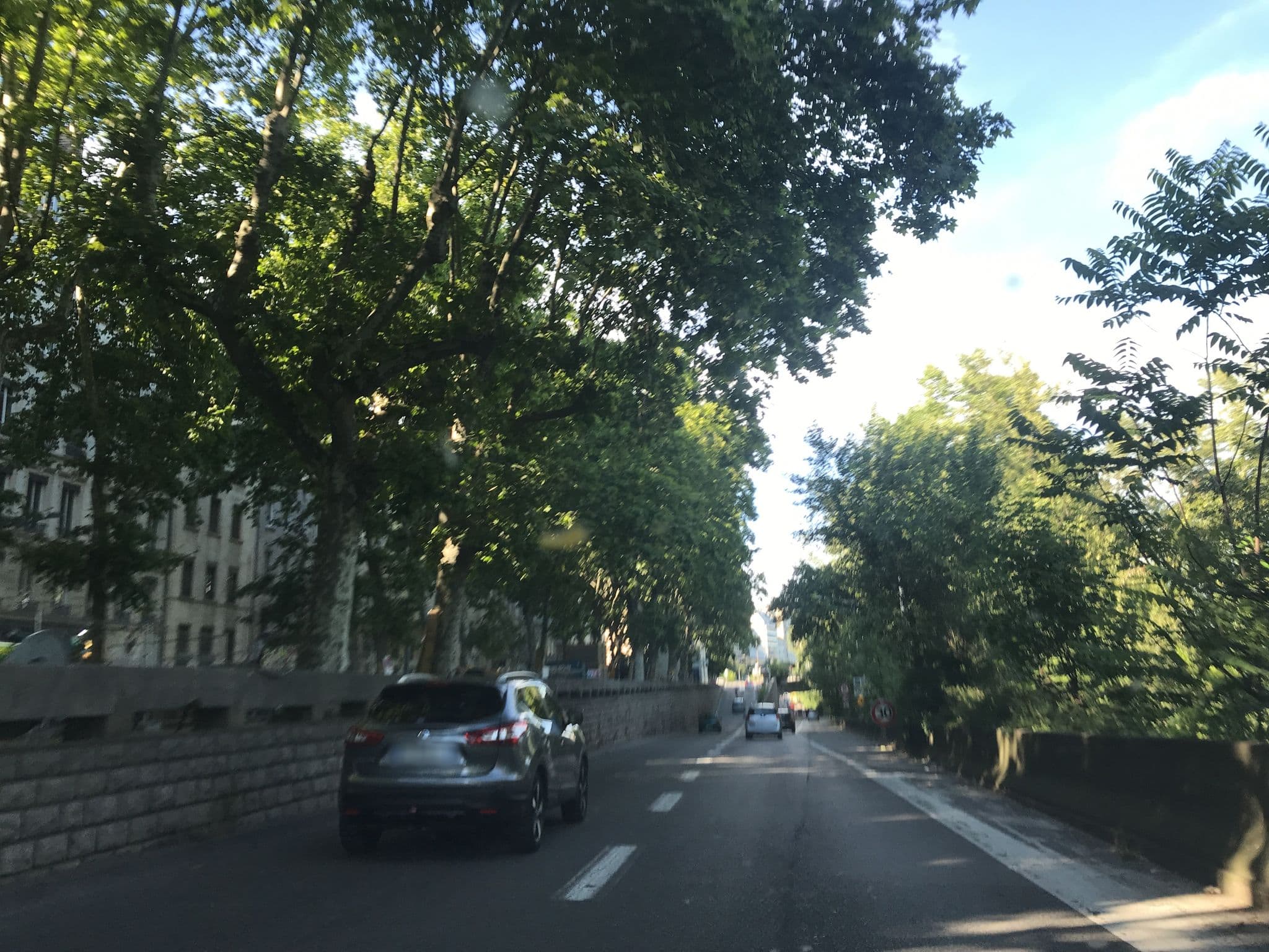 Street view near Appart' Herbouville, Lyon 04 — © thepriben (CC BY-SA · Mapillary)