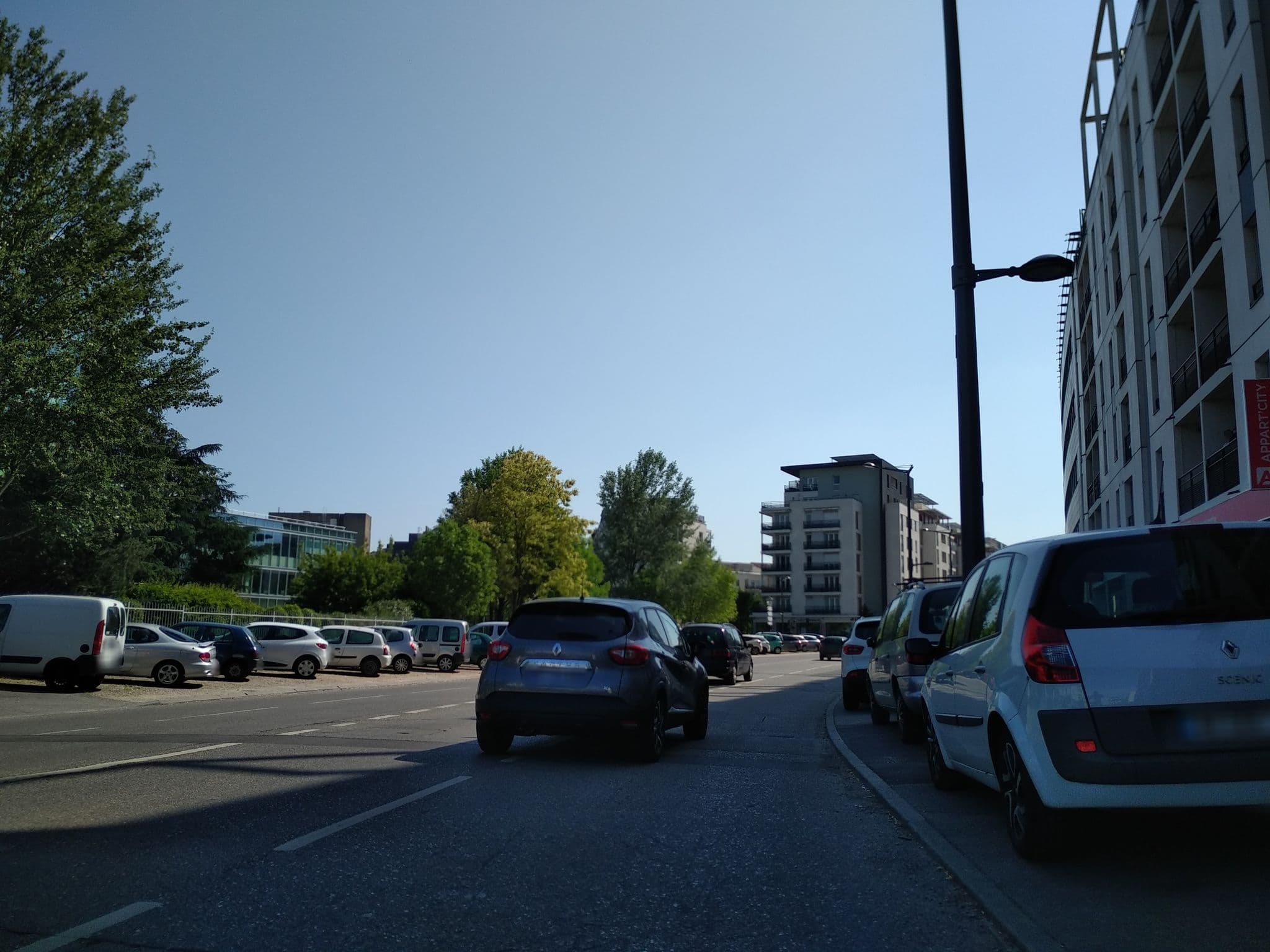 Street view near Park & Suites, Lyon 09 — © nomadmapper (CC BY-SA · Mapillary)