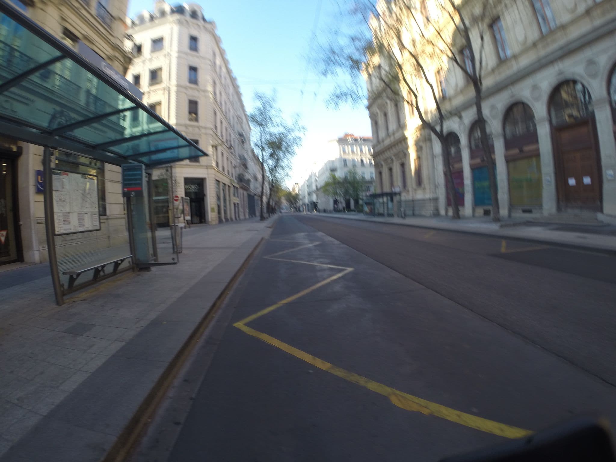 Street view near Park & Suites Elegance, Lyon 01 — © po_gregoire (CC BY-SA · Mapillary)