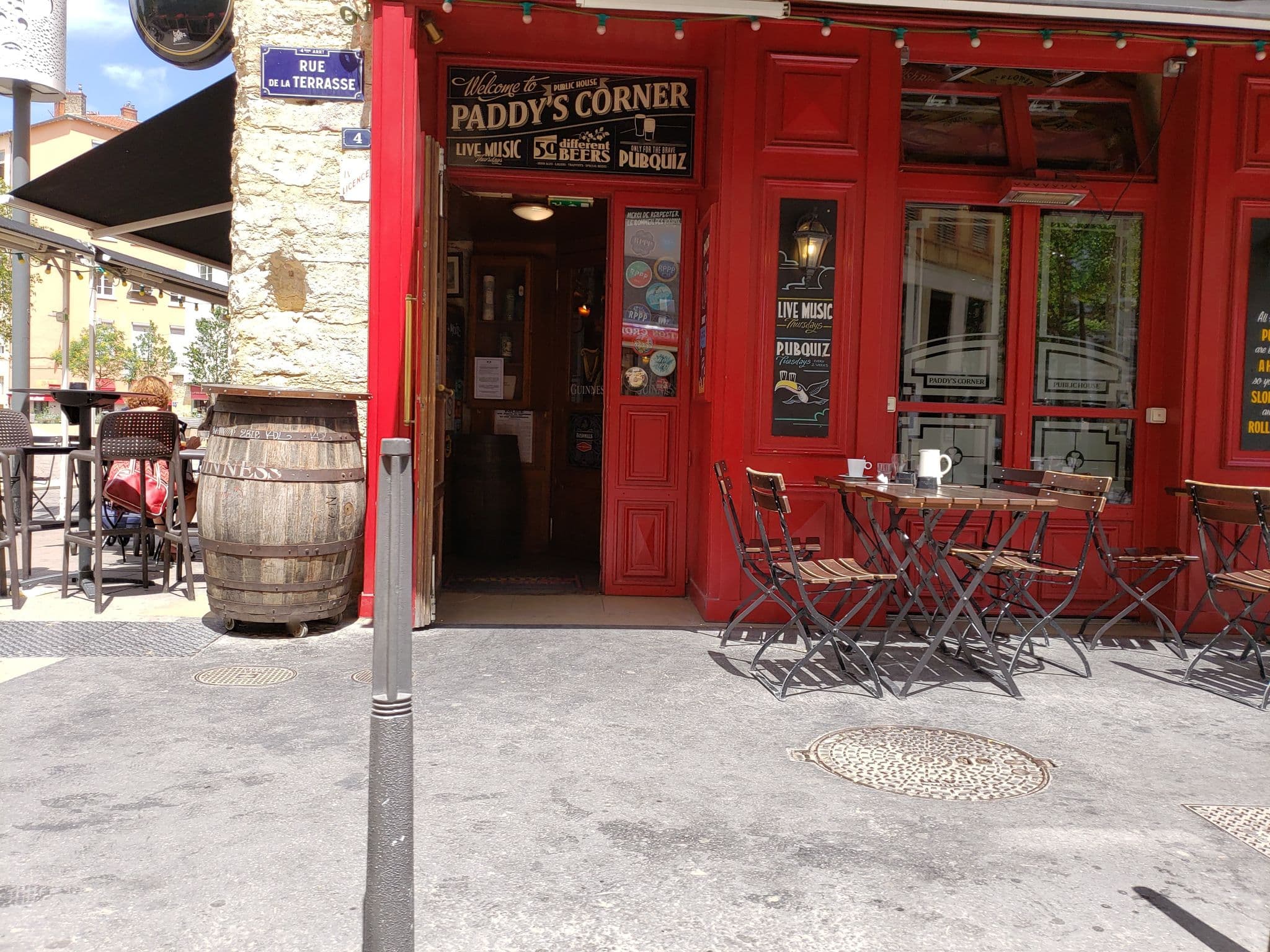 Street view near Le Canut de La Terrasse, Lyon 04 — © mapfool (CC BY-SA · Mapillary)