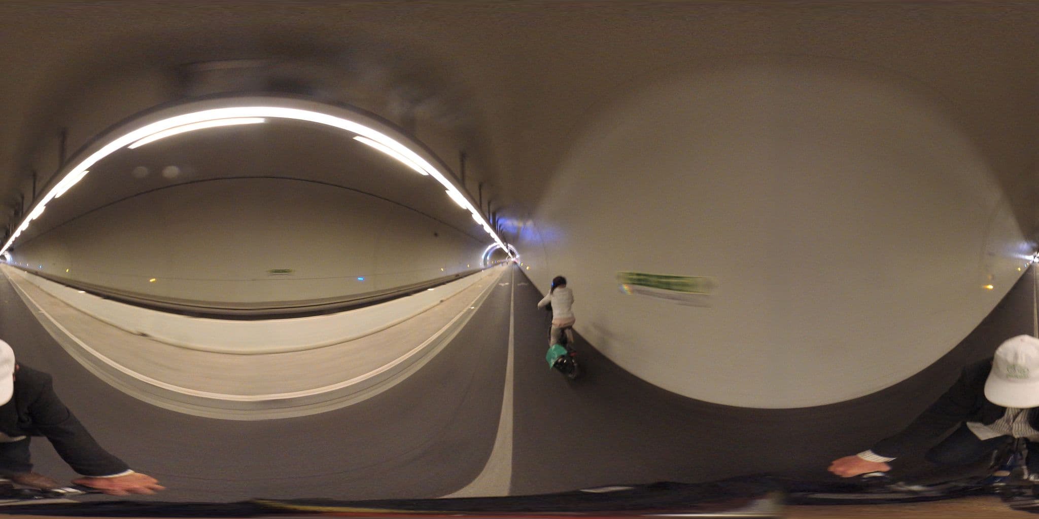 Street view near Appart' Sainte Clotilde, Lyon 04 — © simon_geovelo (CC BY-SA · Mapillary)