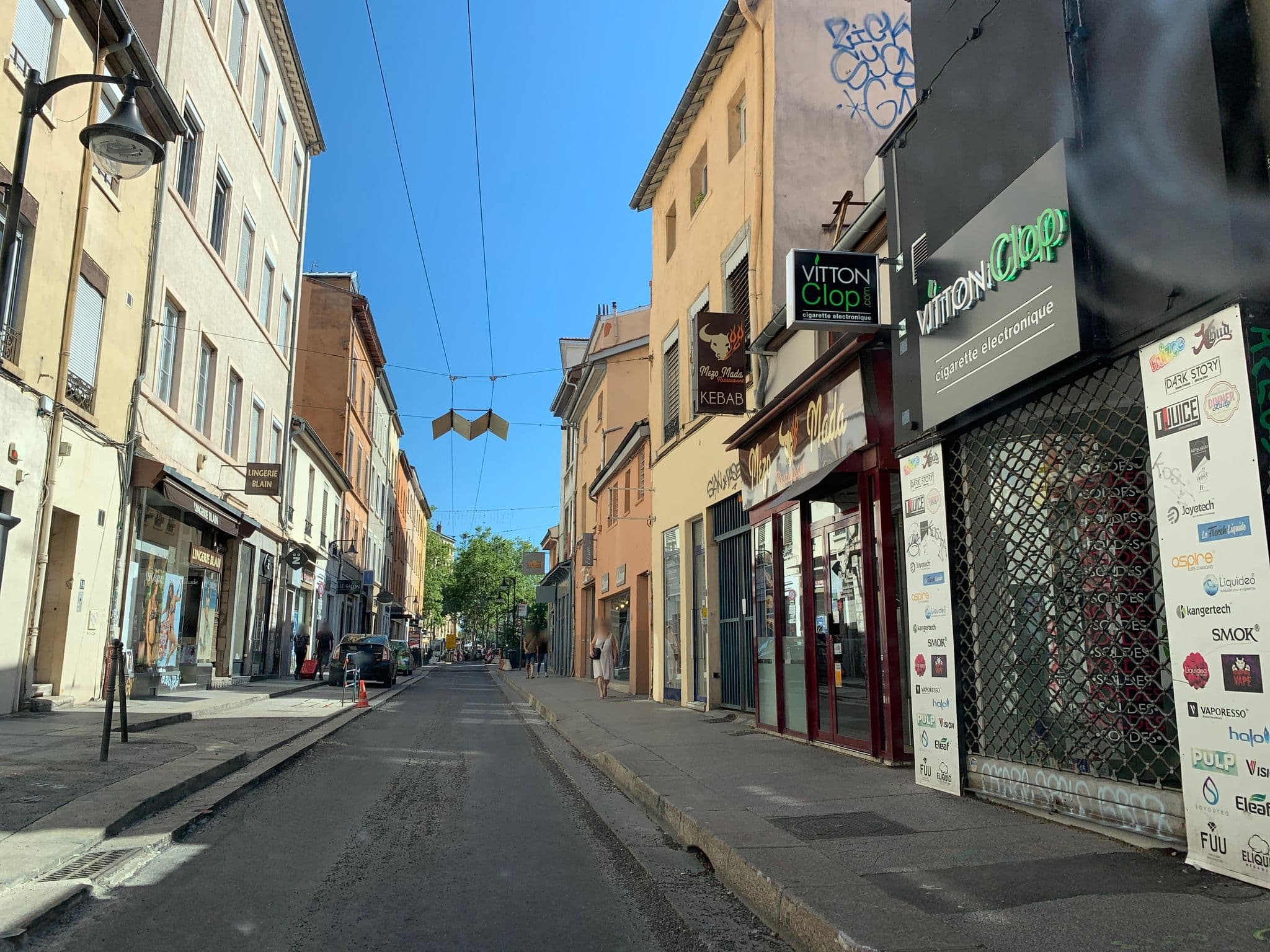 Street view near La marionnette du plateau, Lyon 04 — © thepriben (CC BY-SA · Mapillary)