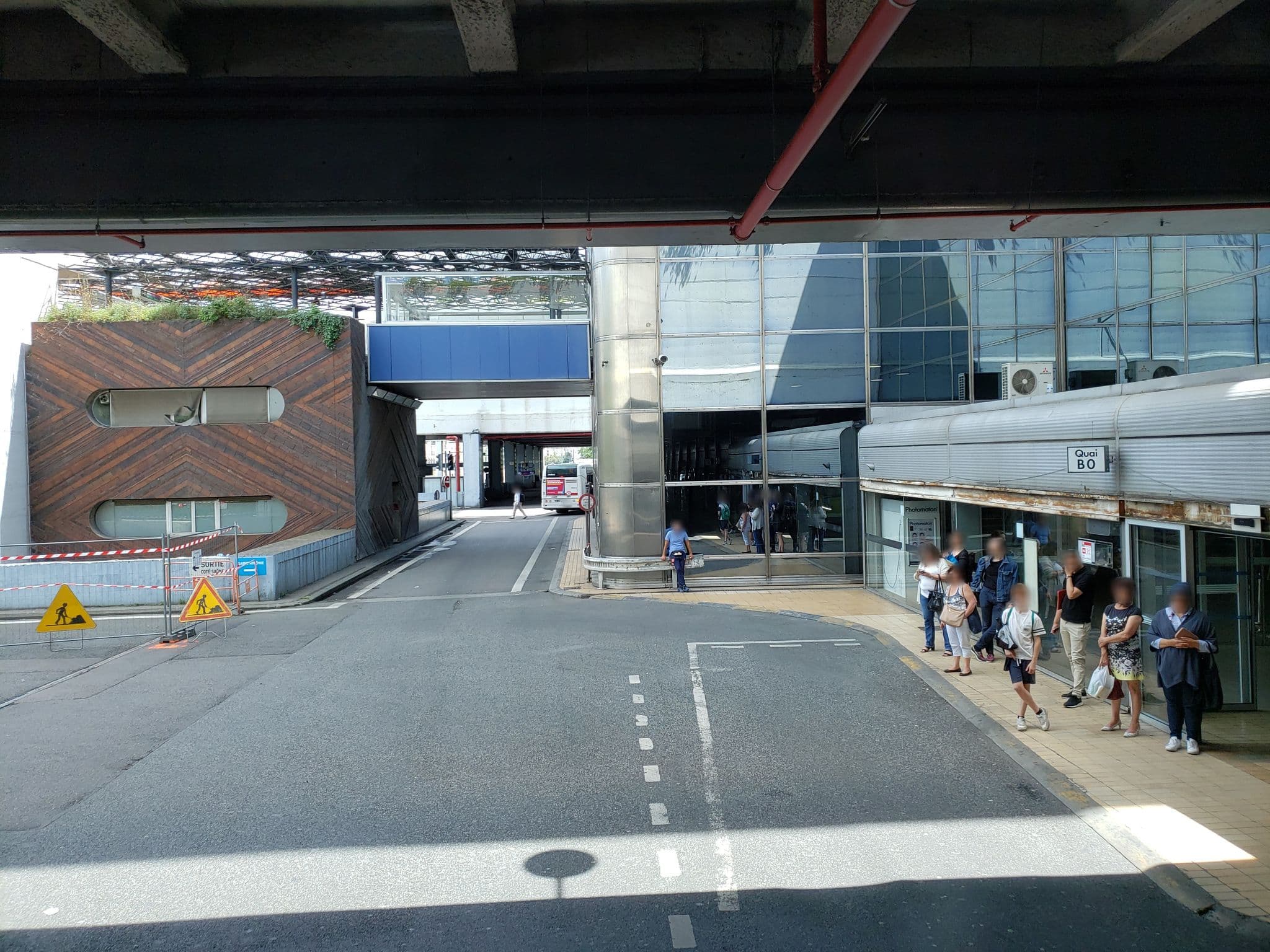 Street view near Hotel Dubost, Lyon 02 — © mapfool (CC BY-SA · Mapillary)