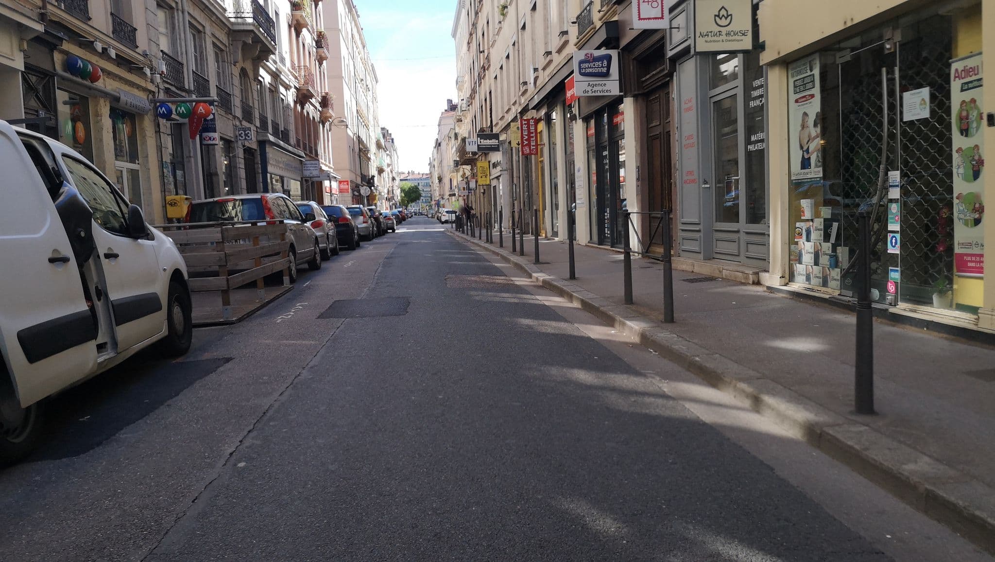 Street view near Mihotel Sienna, Lyon 02 — © blueberry (CC BY-SA · Mapillary)