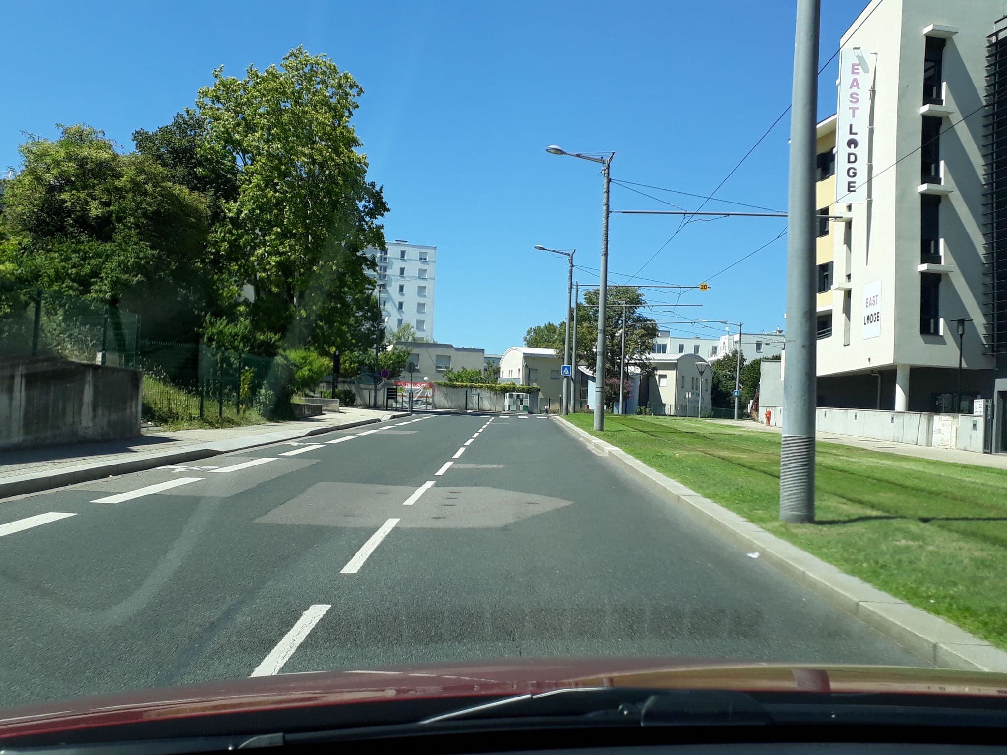 Street view near Comfort Suites Lyon Establissements Eurexpo, Saint-Priest — © lcarrier (CC BY-SA · Mapillary)