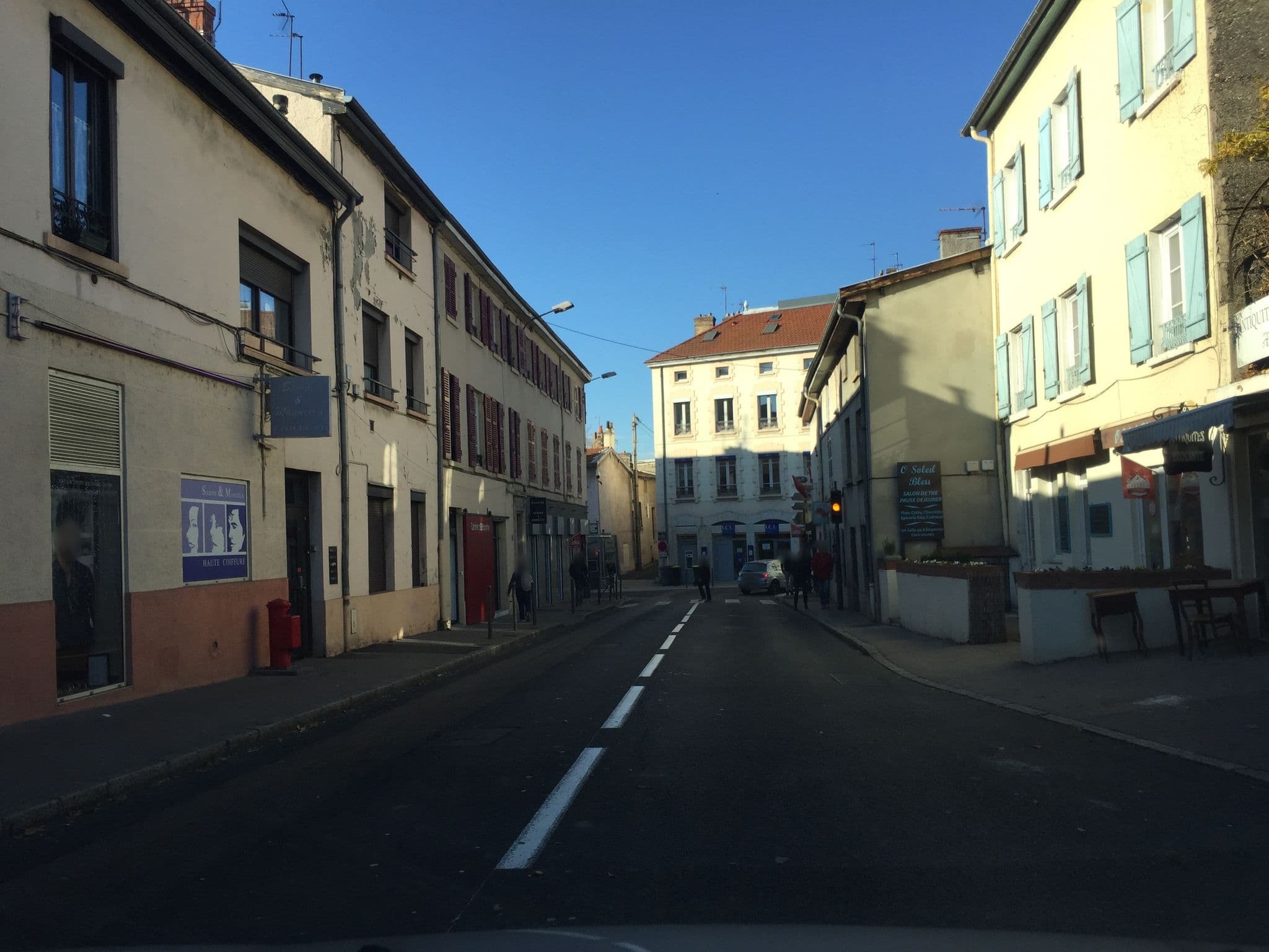 Street view near Selectour - Marietton Ailleurs Voyages, Caluire-et-Cuire — © thepriben (CC BY-SA · Mapillary)