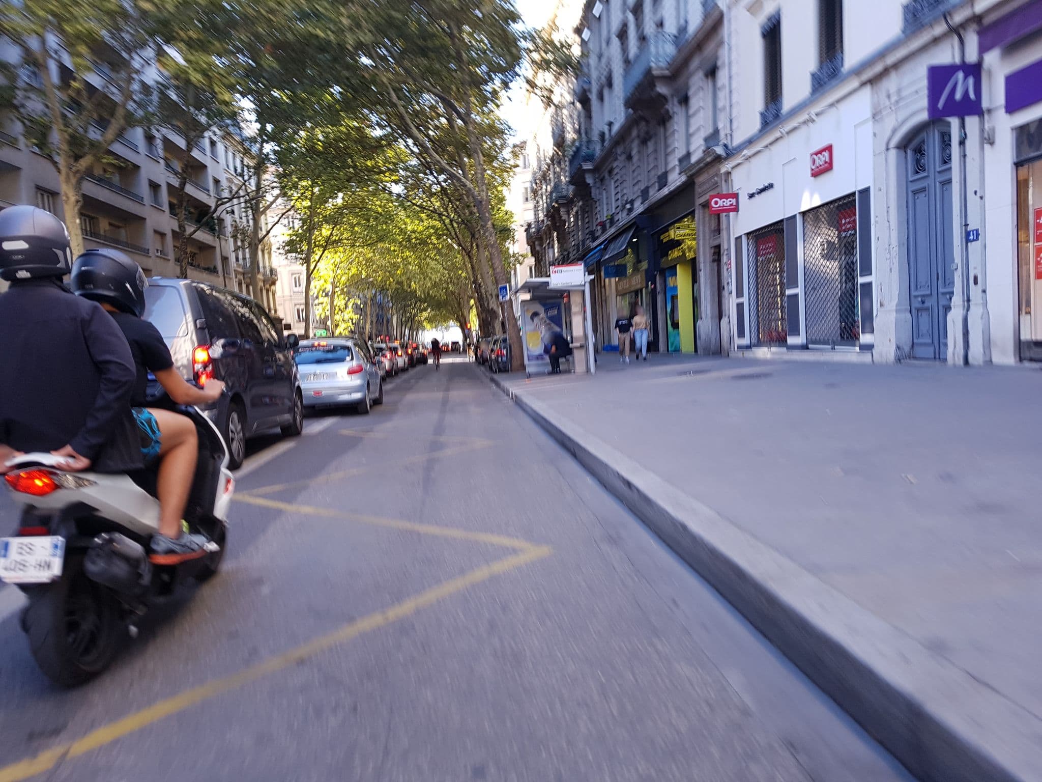 Street view near Selectour - Ailleurs Voyages, Lyon — © gileri (CC BY-SA · Mapillary)