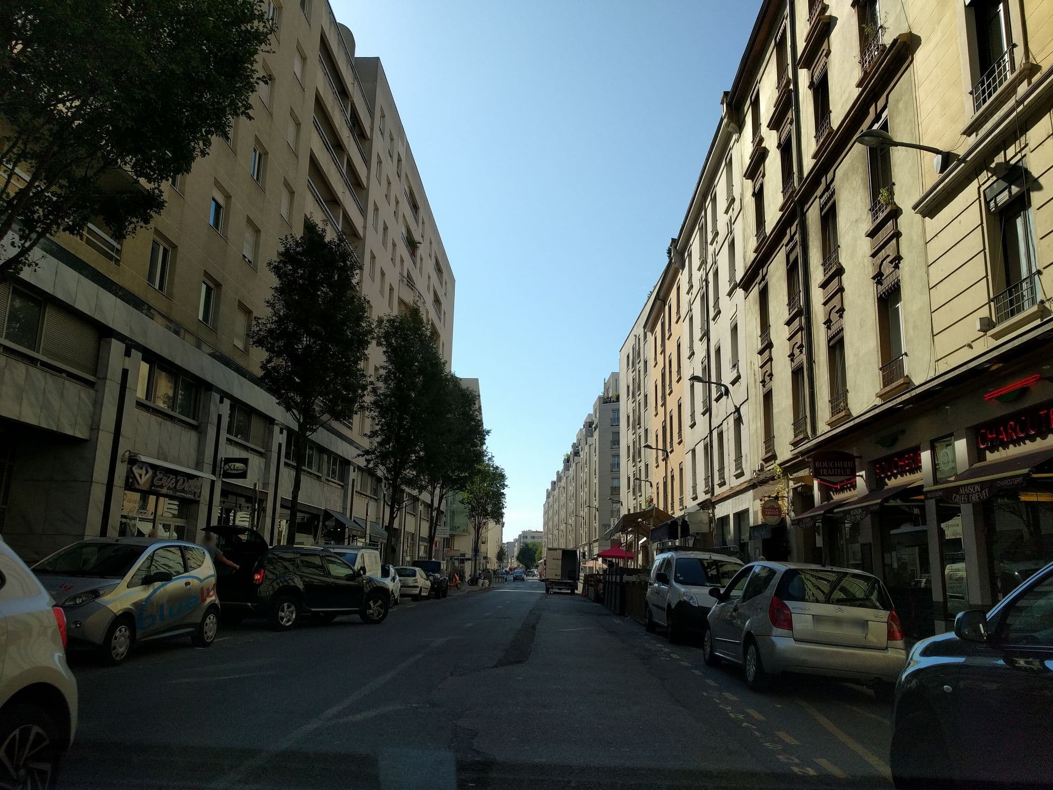 Street view near Résidence le Verlaine, Villeurbanne — © mappy_sa (CC BY-SA · Mapillary)