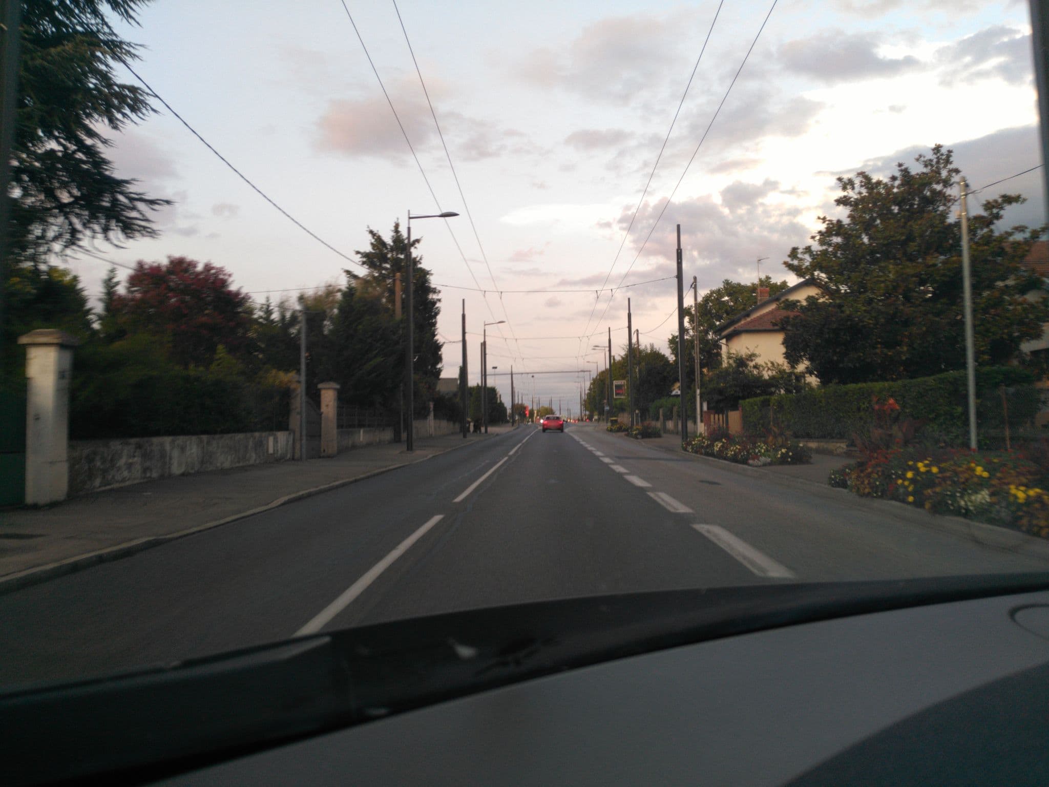 Street view near Selectour - Bleu Voyages, Caluire-et-Cuire — © vho (CC BY-SA · Mapillary)