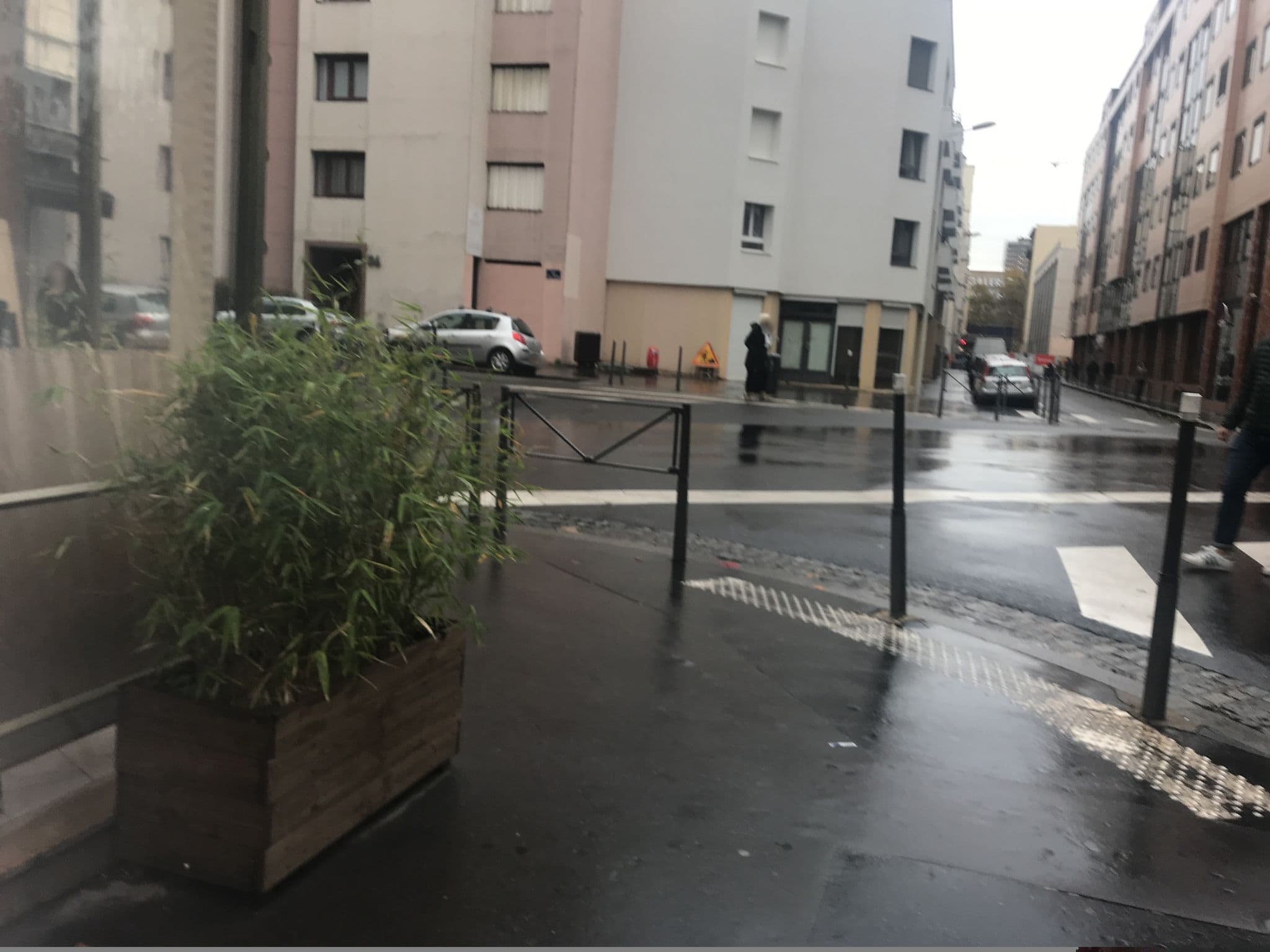 Street view near DIFY Joli, Lyon 06 — © thepriben (CC BY-SA · Mapillary)