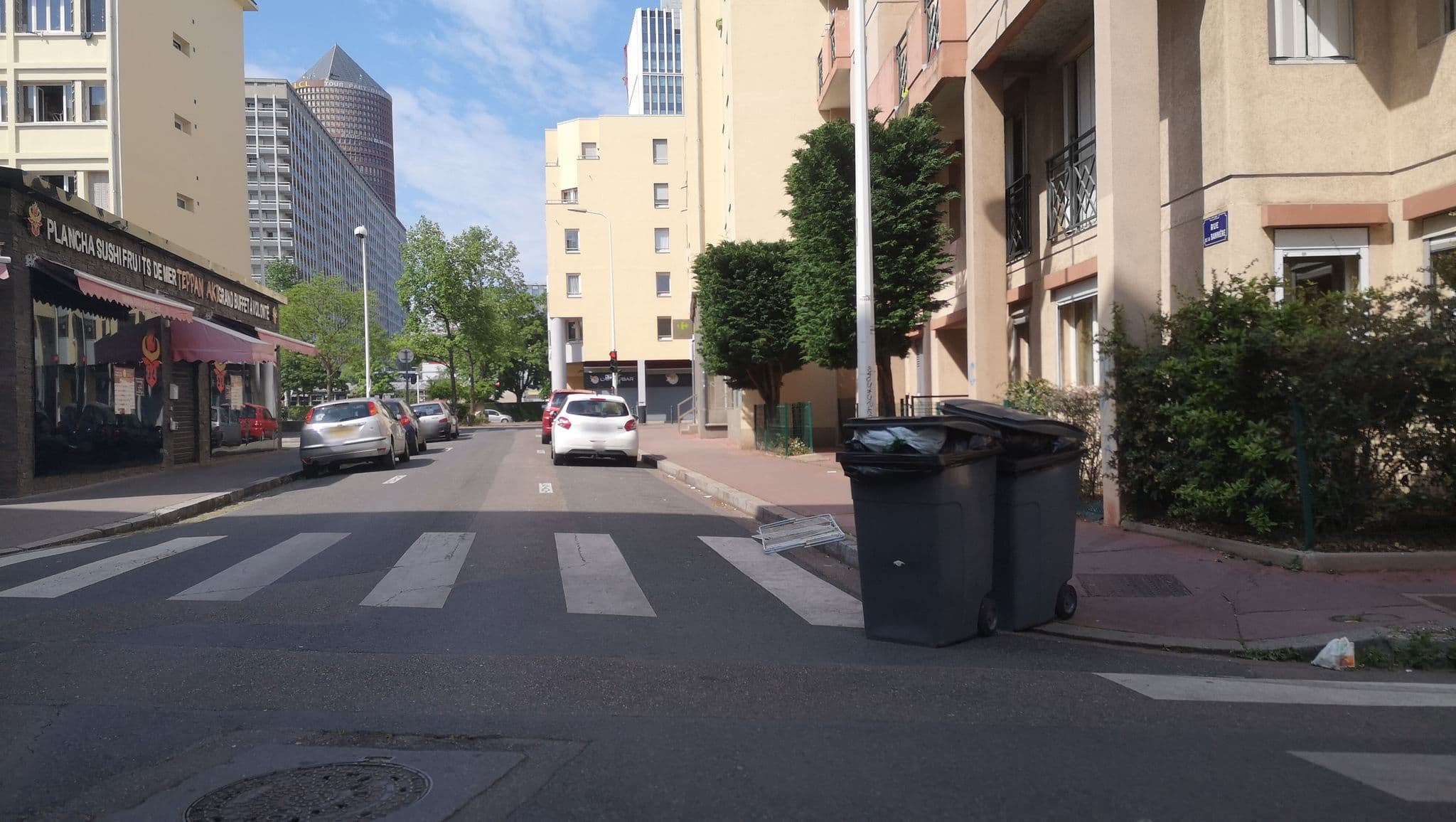 Street view near Le Lit Des Gones, Lyon 03 — © blueberry (CC BY-SA · Mapillary)