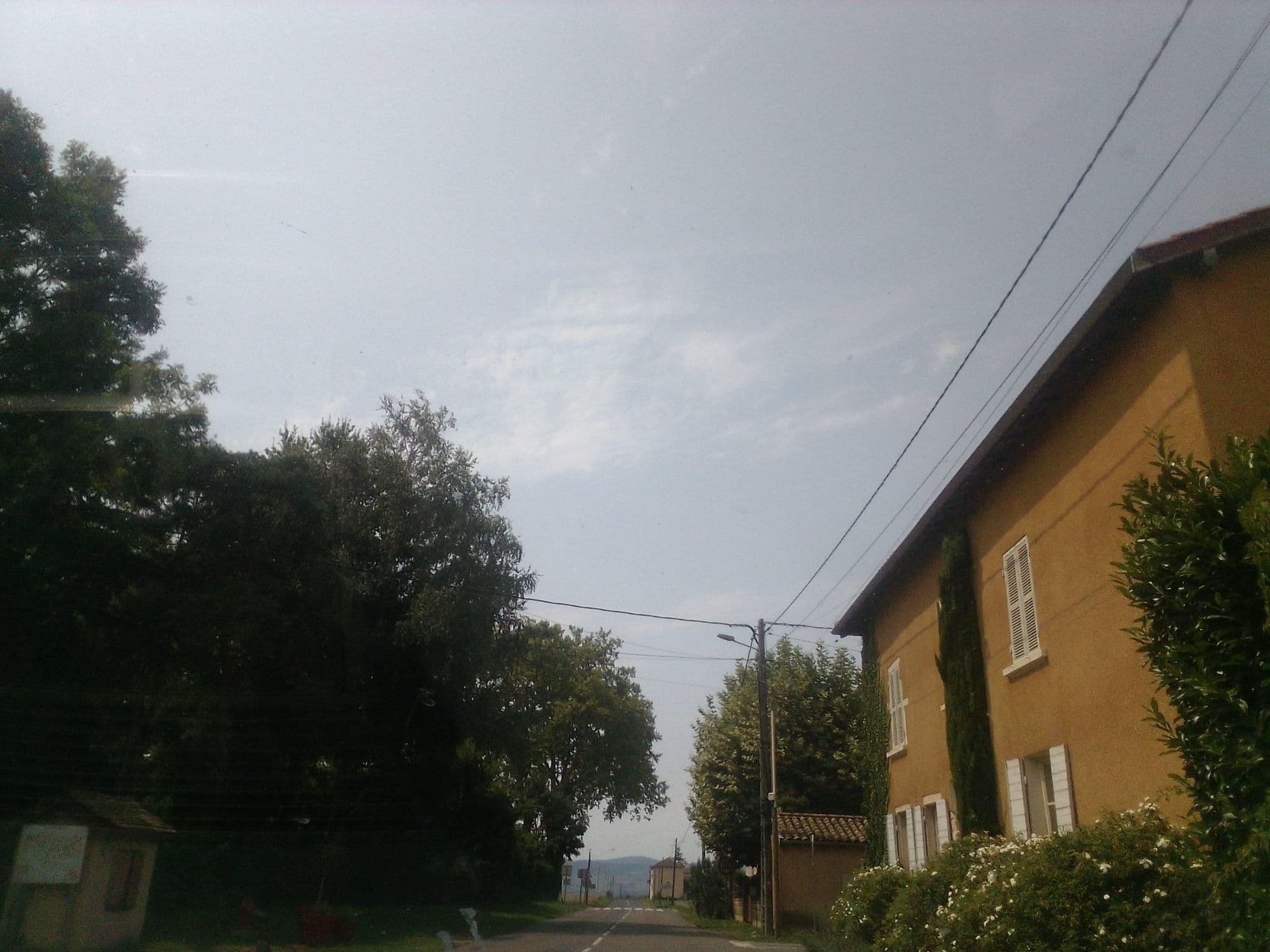 Street view near La Cerisaie, Francheleins — © HugoC01 (CC BY-SA · Mapillary)