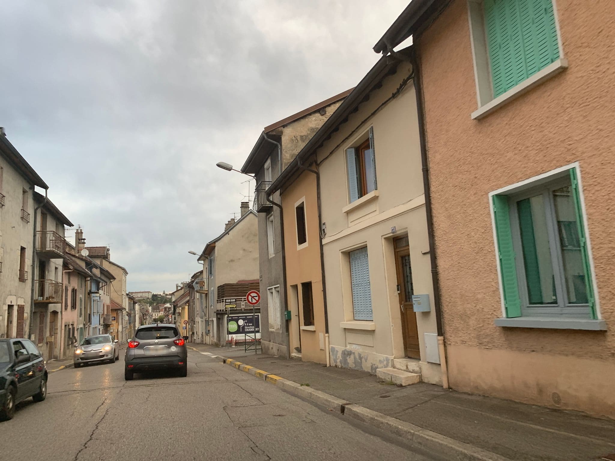 Street view near le Charme Bugiste, Belley — © thepriben (CC BY-SA · Mapillary)