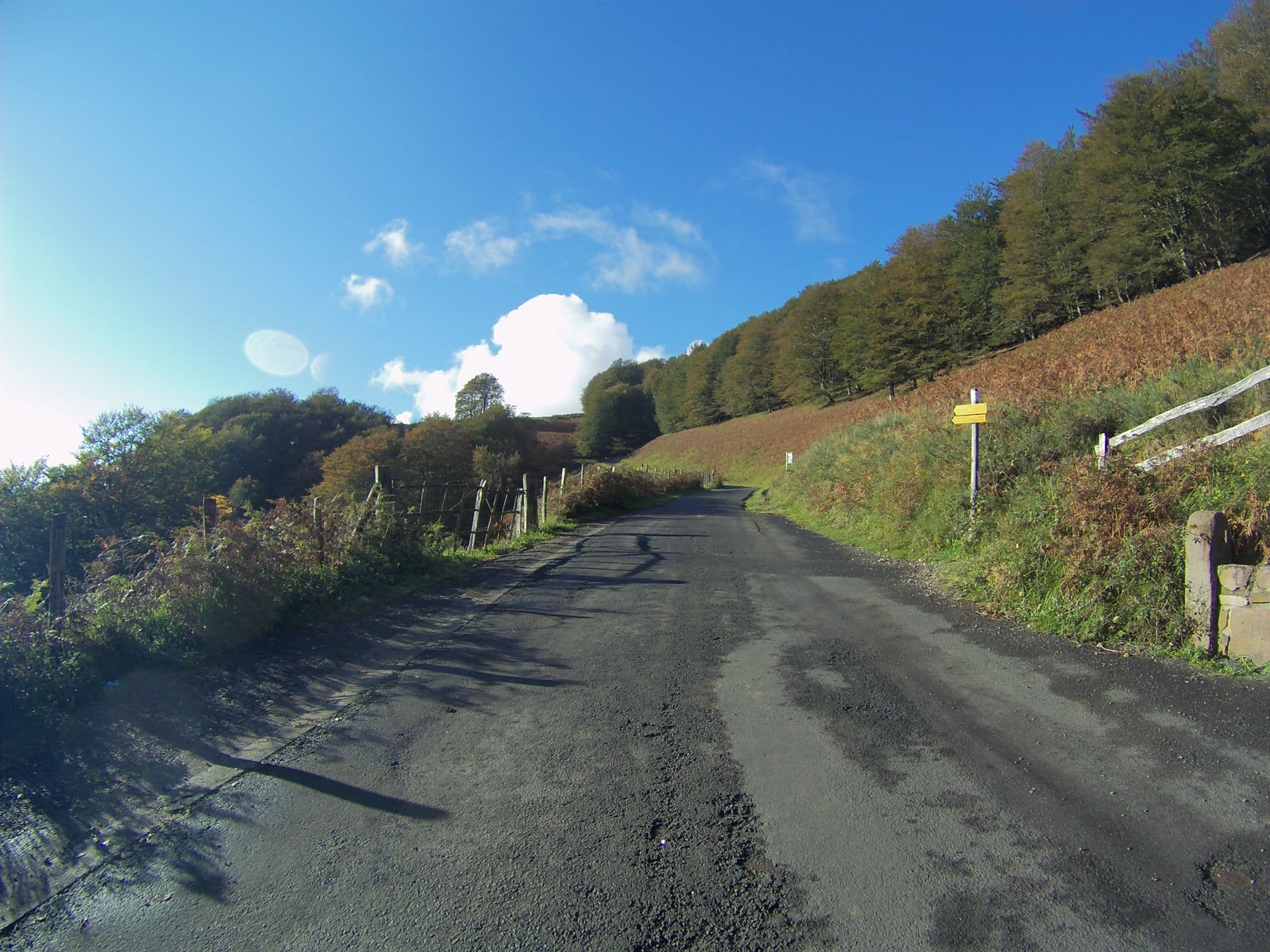 Street view near Orrison, Saint-Jean-Pied-de-Port — © camperxr (CC BY-SA · Mapillary)