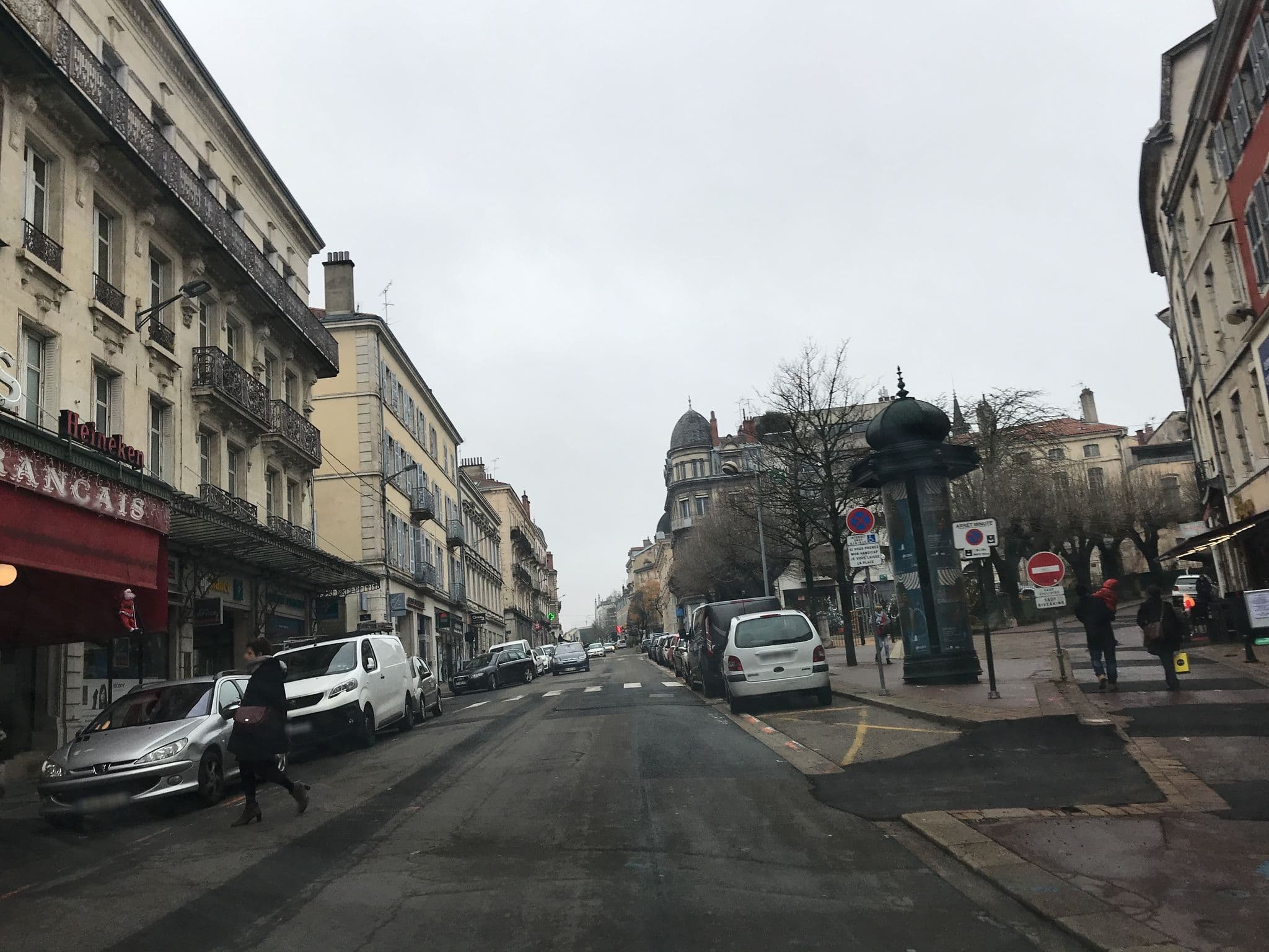 Street view near NOUVELLES-FRONTIERES, Bourg-en-Bresse — © thepriben (CC BY-SA · Mapillary)