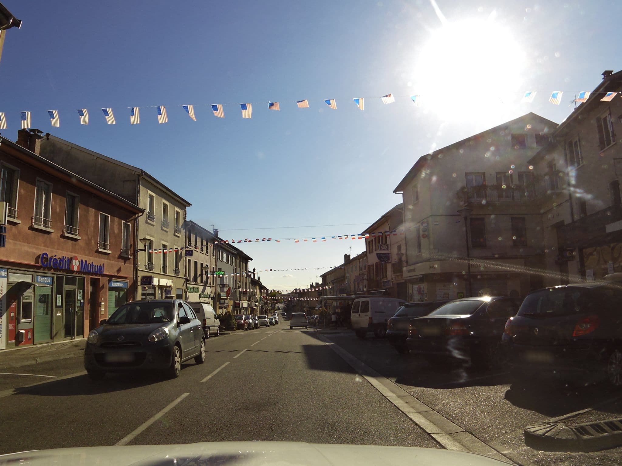 Street view near Hôtel Restaurant le Lion d'Or, Meximieux — © chivos (CC BY-SA · Mapillary)