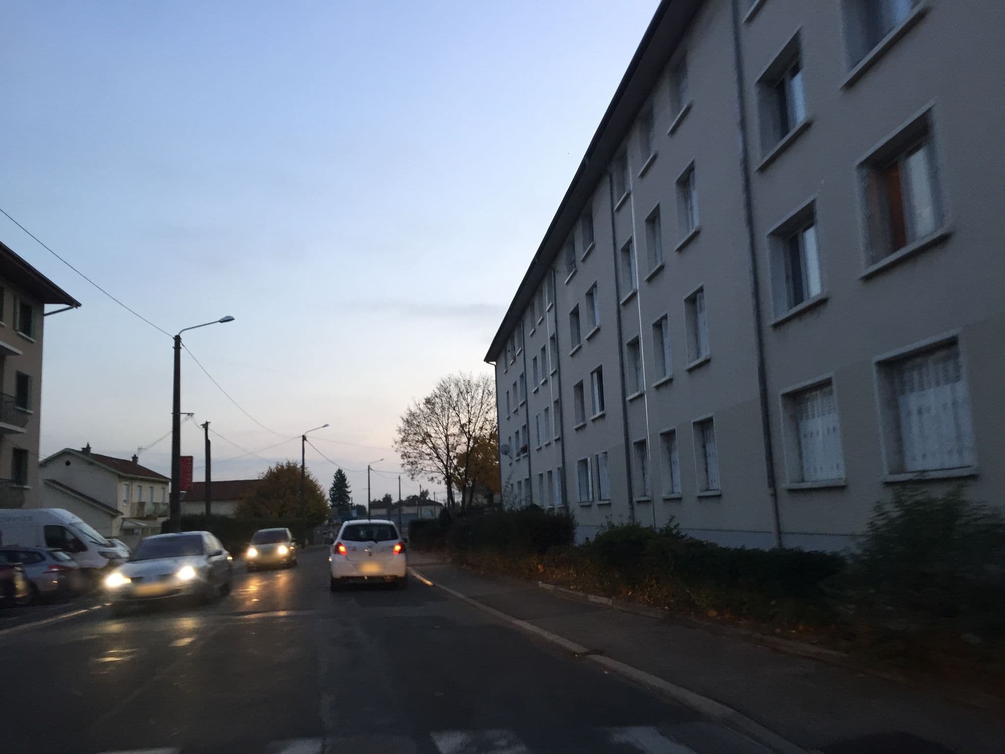 Street view near Hôtel le Terminus, Montluel — © thepriben (CC BY-SA · Mapillary)