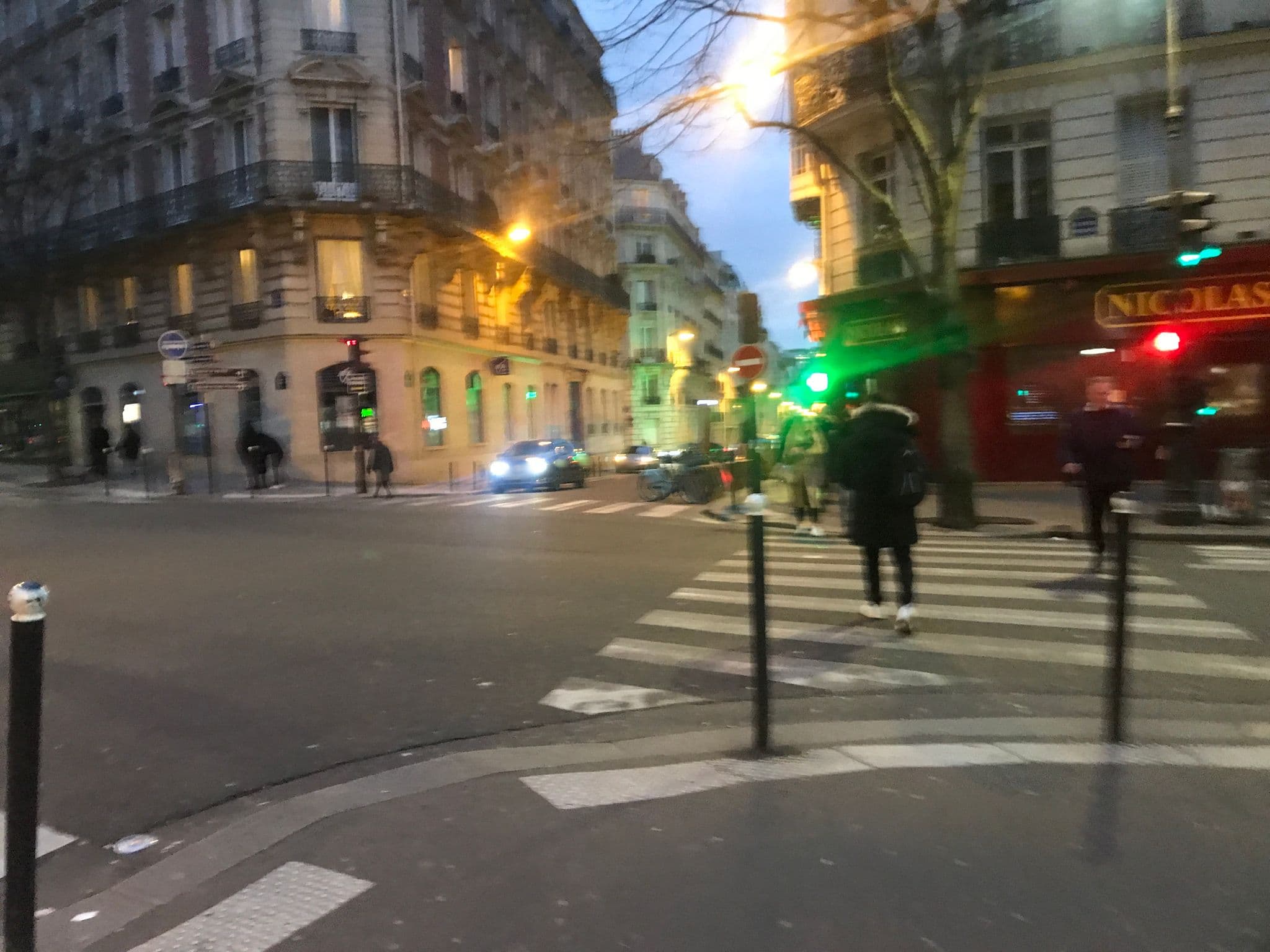 Street view near Hôtel Beauséjour Ranelagh, Paris 16 Passy — © mat813 (CC BY-SA · Mapillary)