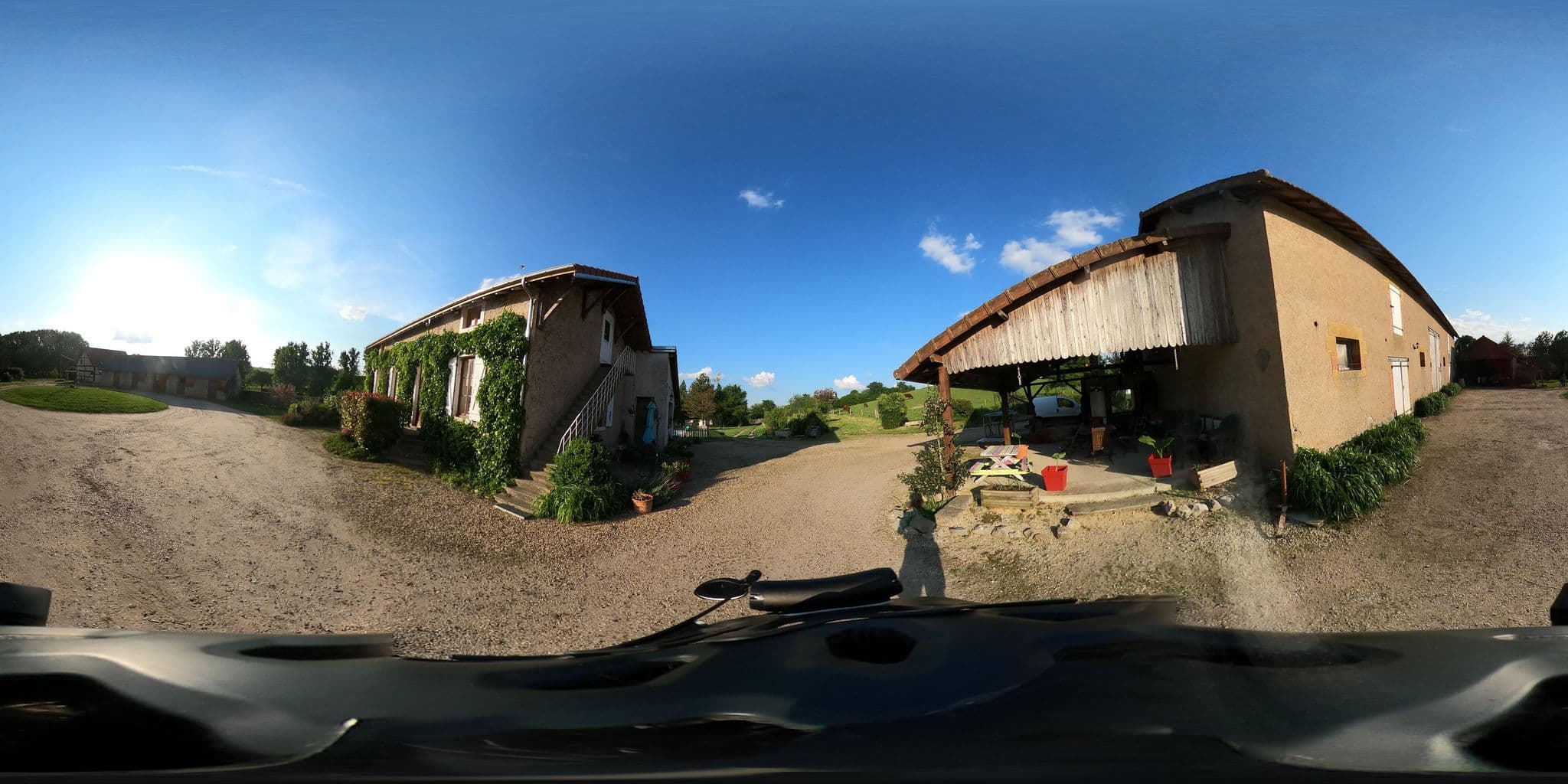 Street view near lafermedesrodillons, Diou — © pivert (CC BY-SA · Mapillary)