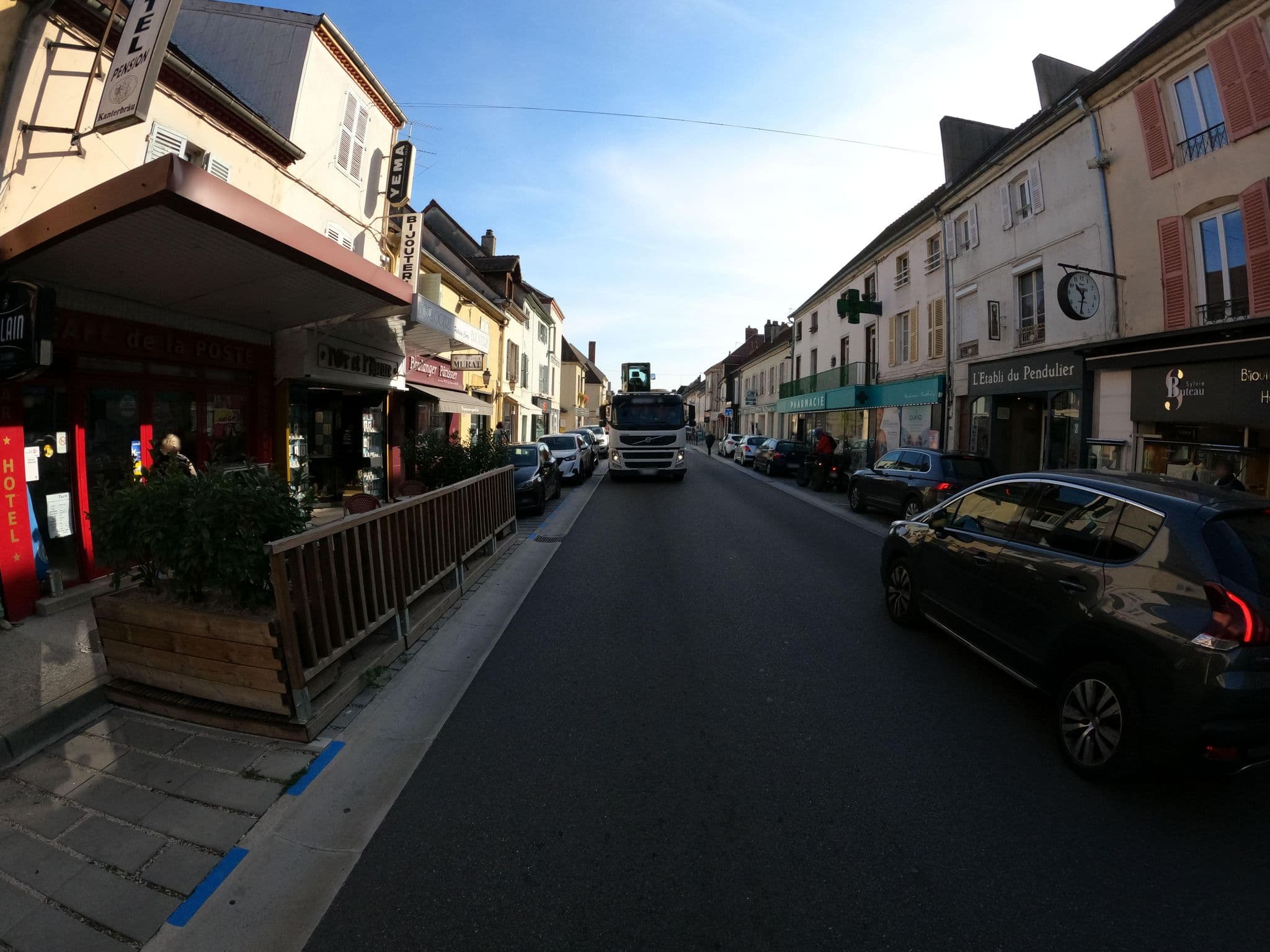 Street view near L'instemps, Bletterans — © stephanep (CC BY-SA · Mapillary)