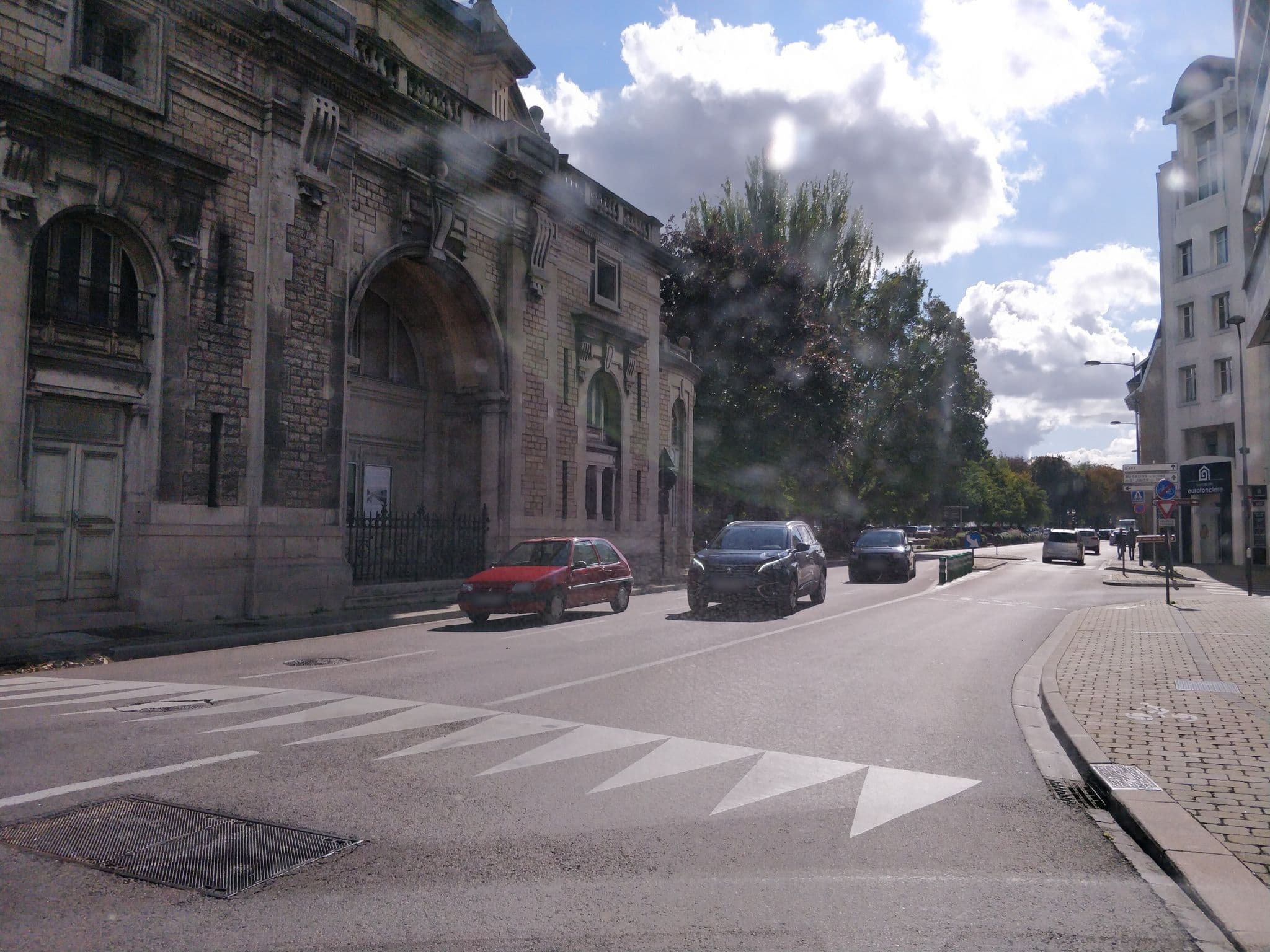 Street view near Hôtel Argence Troyes, Troyes — © zouzou (CC BY-SA · Mapillary)