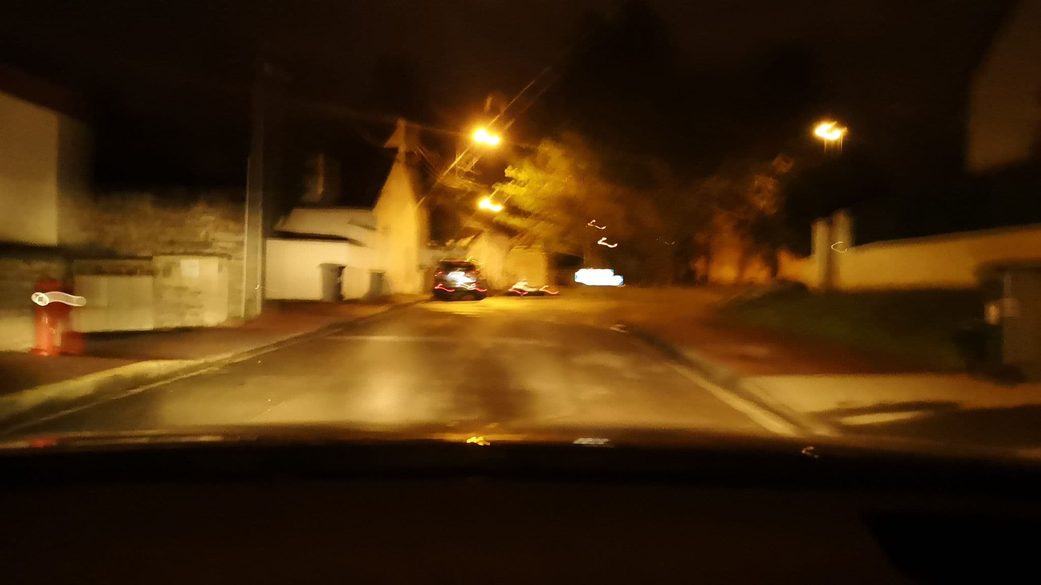 Street view near La Suite Saint Jean, Chalon-sur-Saône — © globeur (CC BY-SA · Mapillary)
