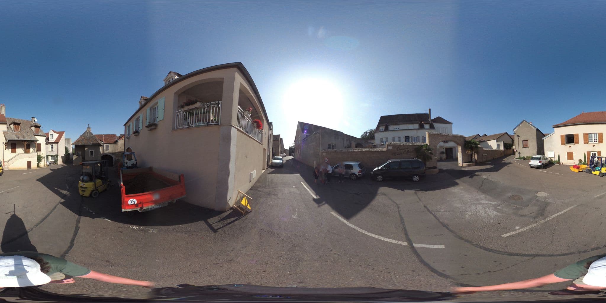 Street view near Little Montrachet, Corpeau — © geovelo (CC BY-SA · Mapillary)