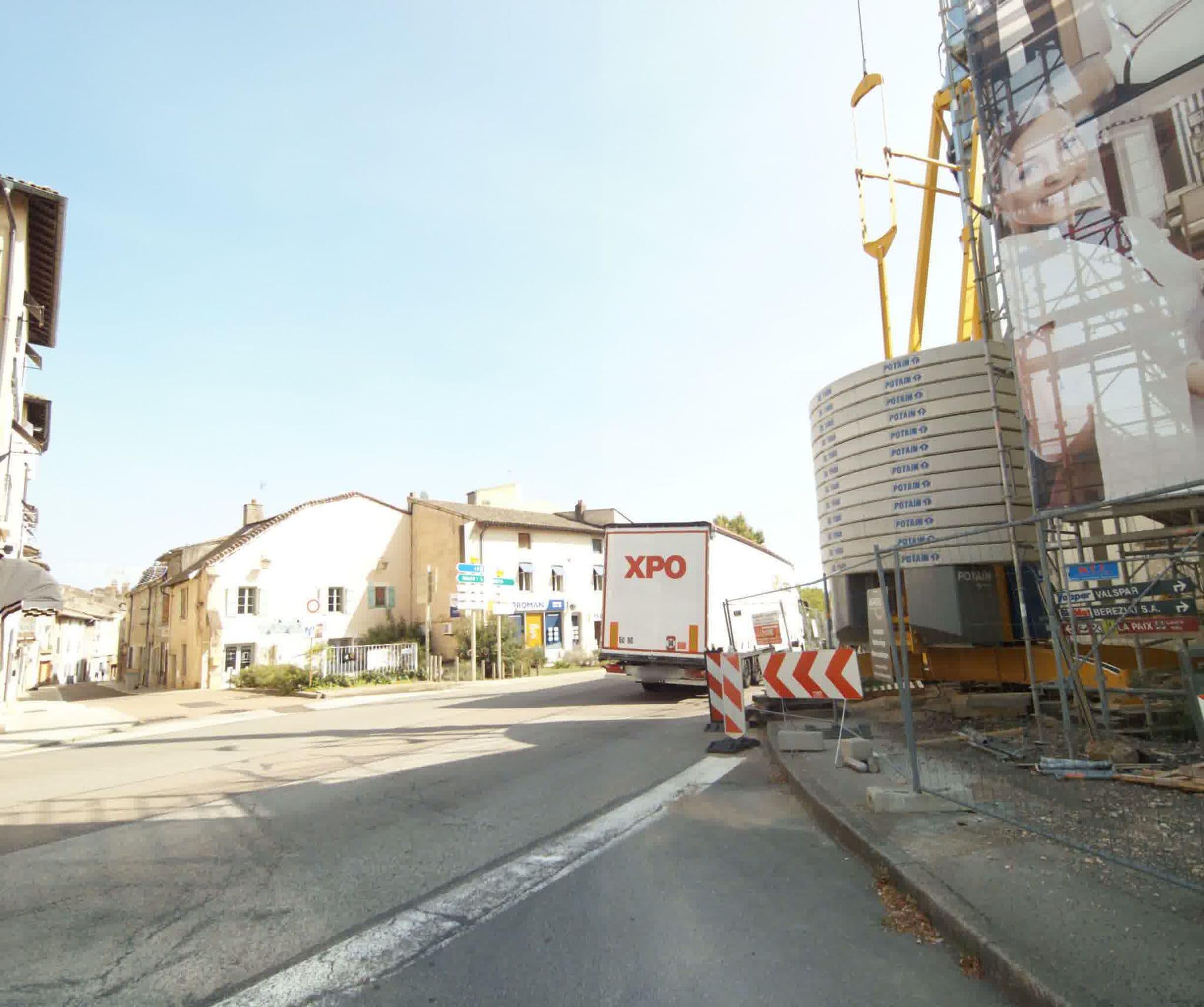 Street view near Les Sept Fontaines, Tournus — © sogefi (CC BY-SA · Mapillary)