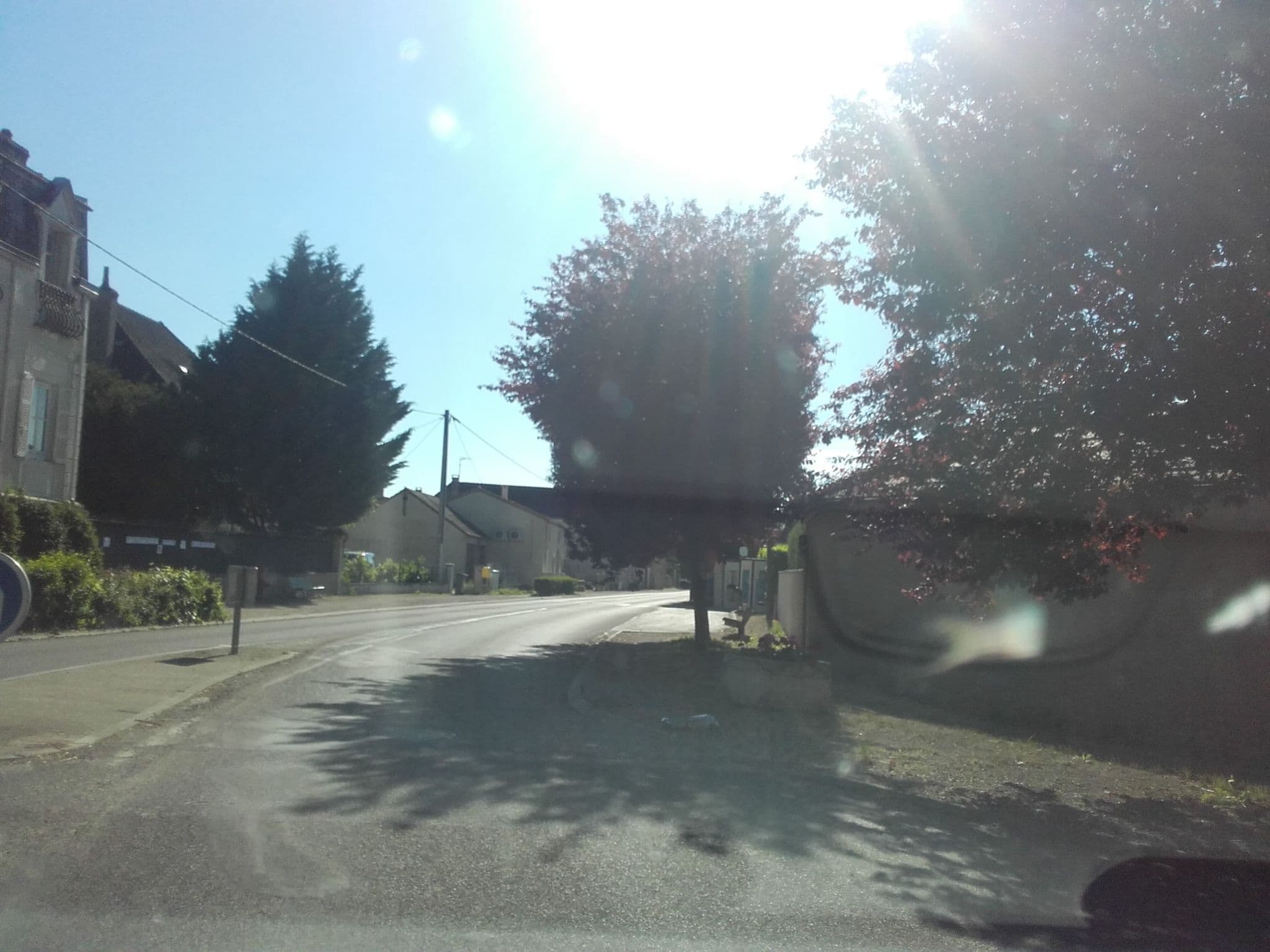Street view near La maison Chaudenay, Demigny — © alexcorioze (CC BY-SA · Mapillary)