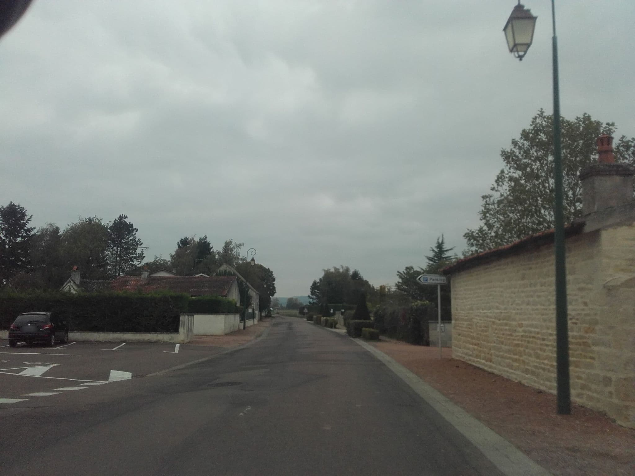 Street view near Restaurant Autogrill Hôtels de Beaune Adhérent Merceuil, Demigny — © alexcorioze (CC BY-SA · Mapillary)