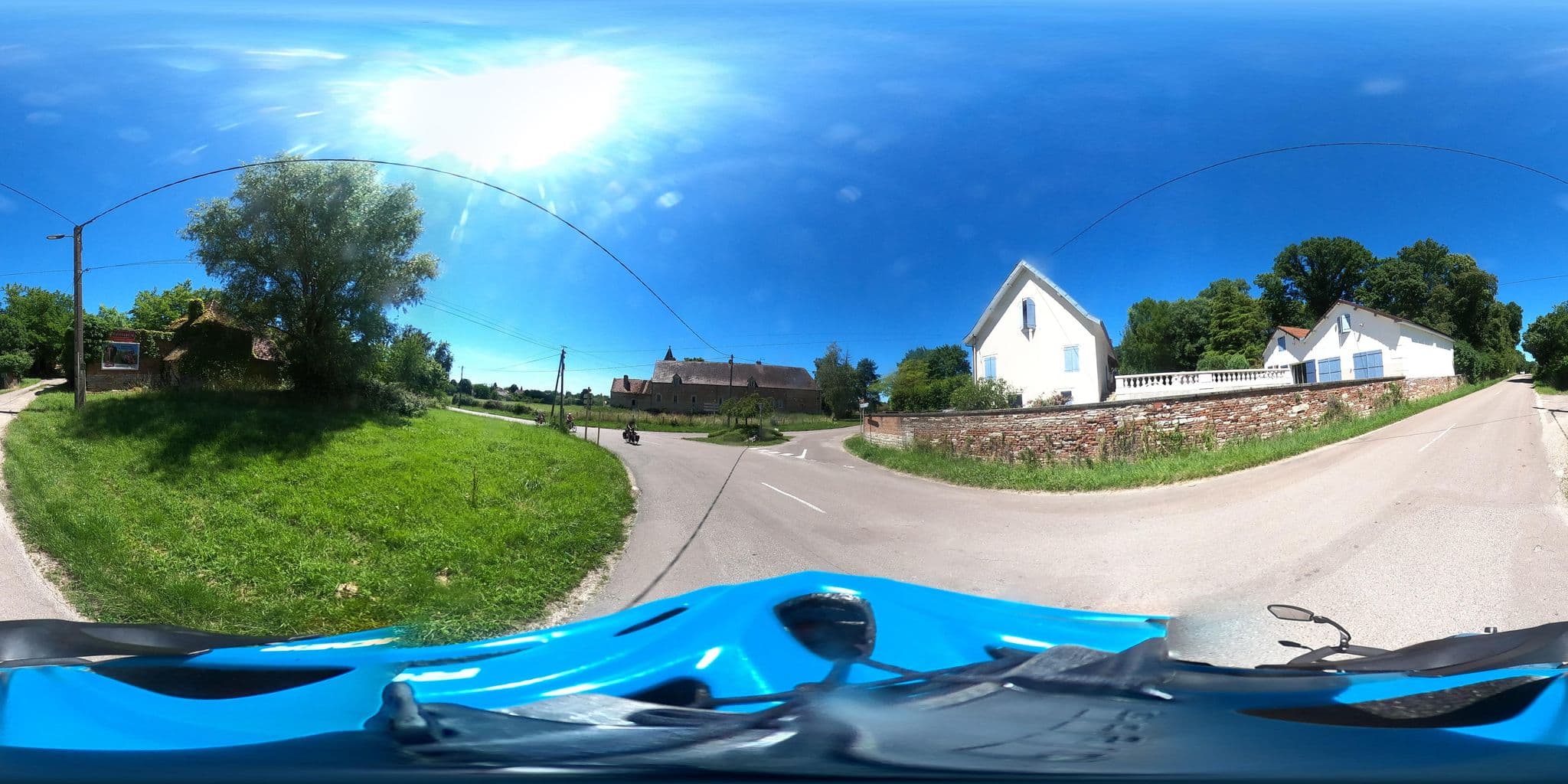 Street view near La Maison Du Parc, Nuits-Saint-Georges — © padididejurbise (CC BY-SA · Mapillary)