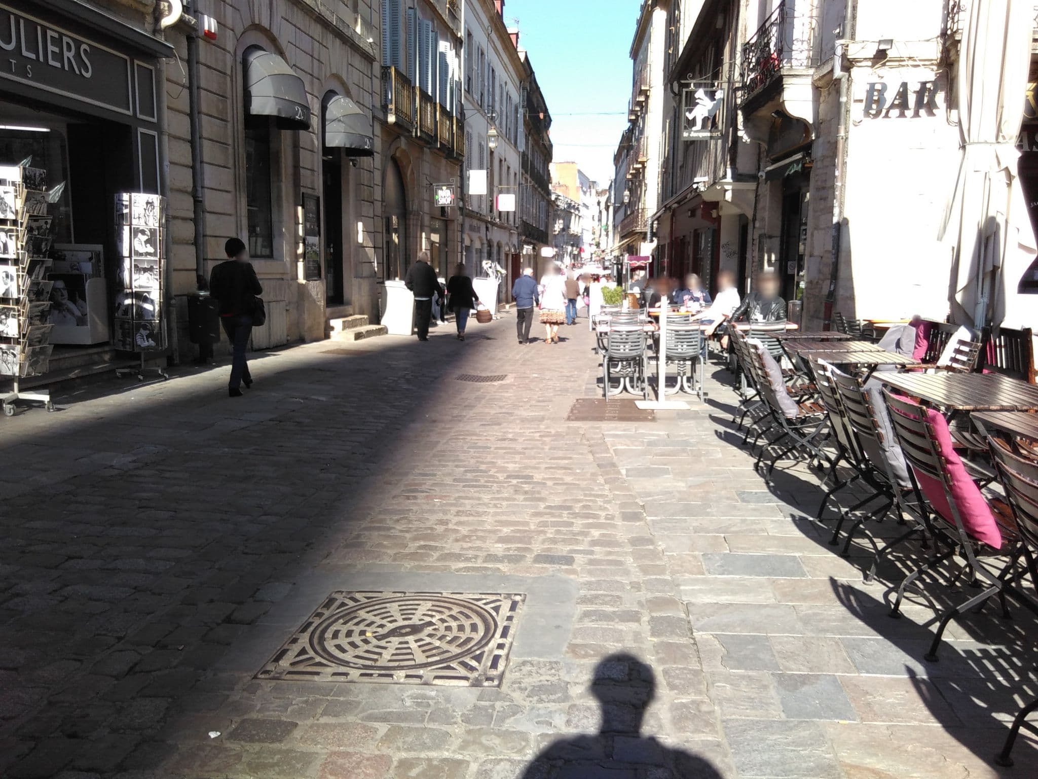 Street view near Cocooning Spa, Dijon — © lto (CC BY-SA · Mapillary)